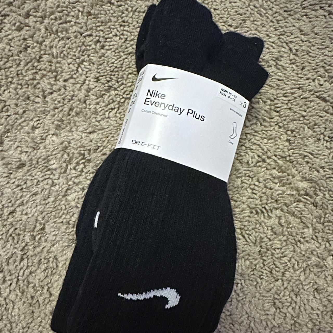 mens black nike crew socks