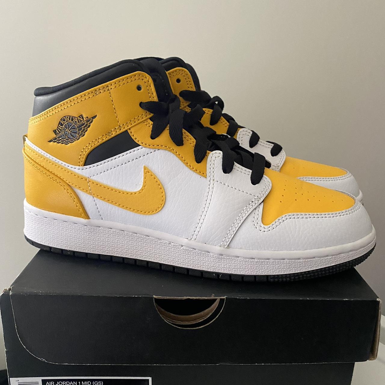jordan1 size 4