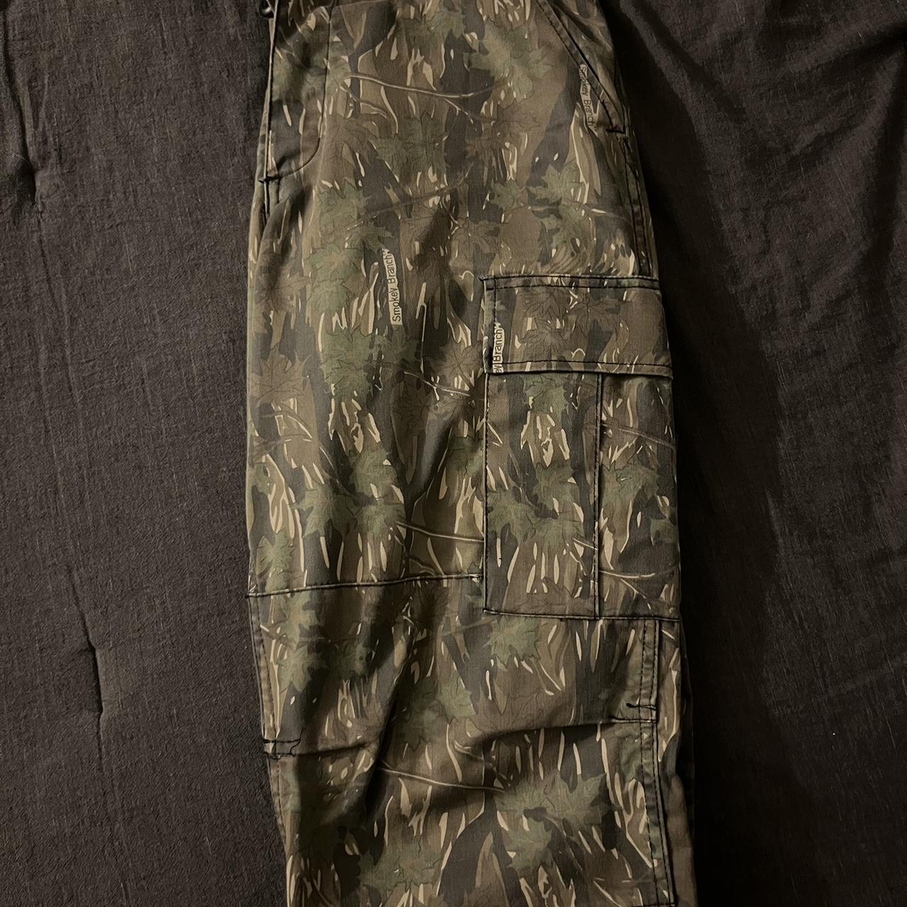 realtree camo cargo pants - scent - Depop