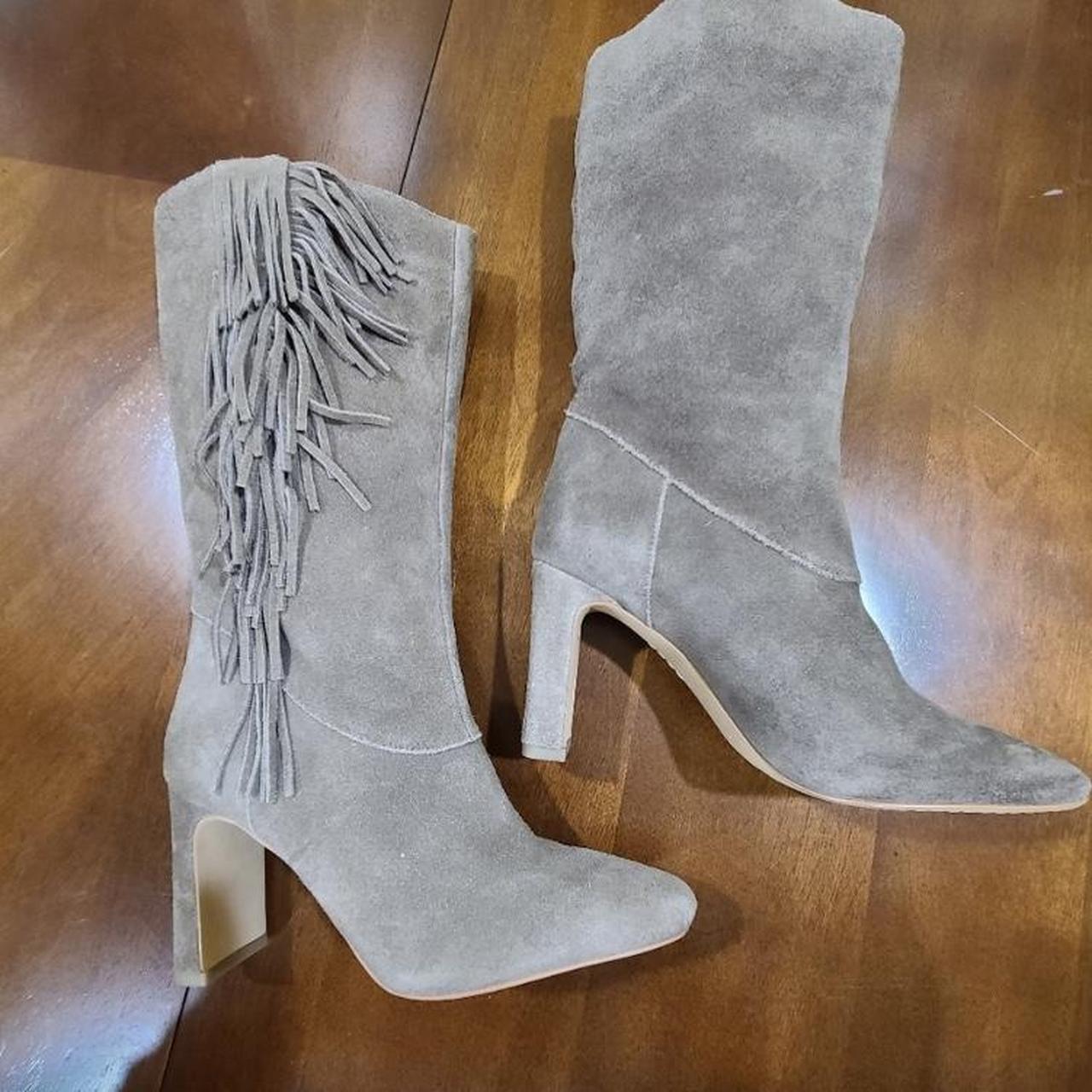 Mid calf VINCE CAMUTO fringe suede boot/size 6 - Depop