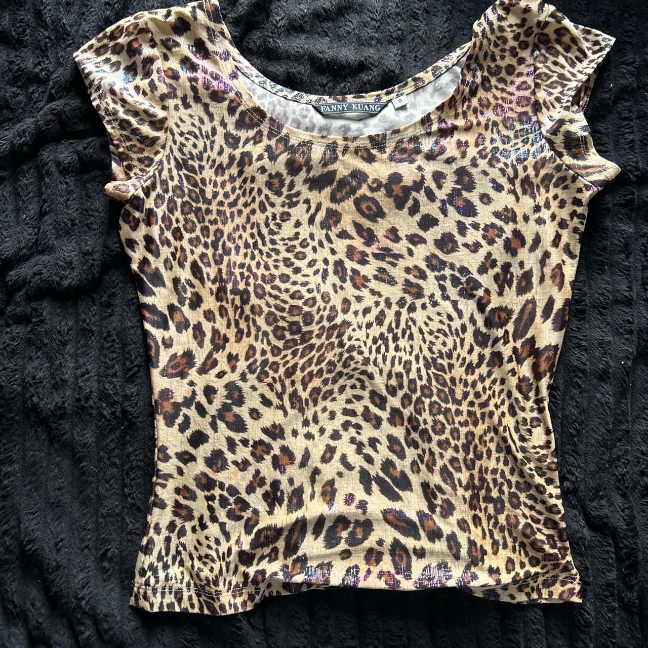 early 2000s Y2k Cheetah Print Shimmer top. Size... - Depop