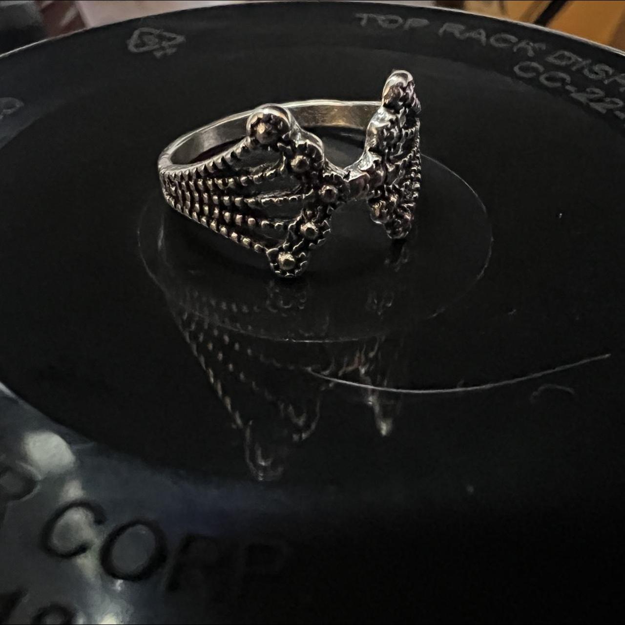 Dual coronet vintage inspired ring! (Size 5.5 or - Depop