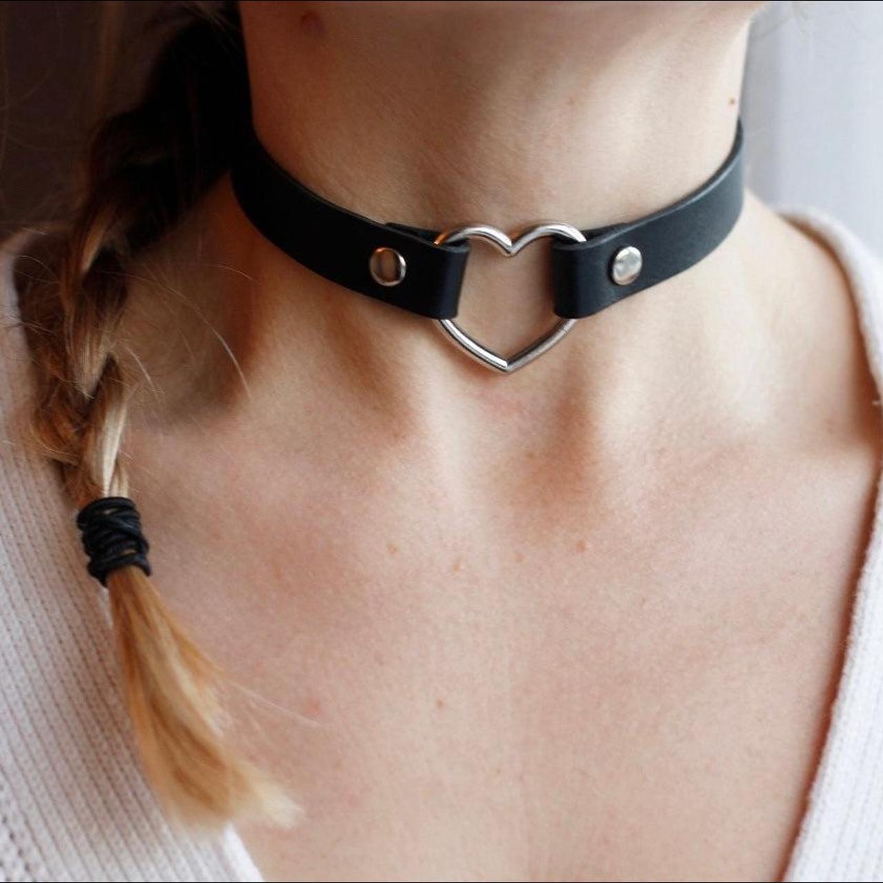 Good girl heart collar black and one size perfect... - Depop