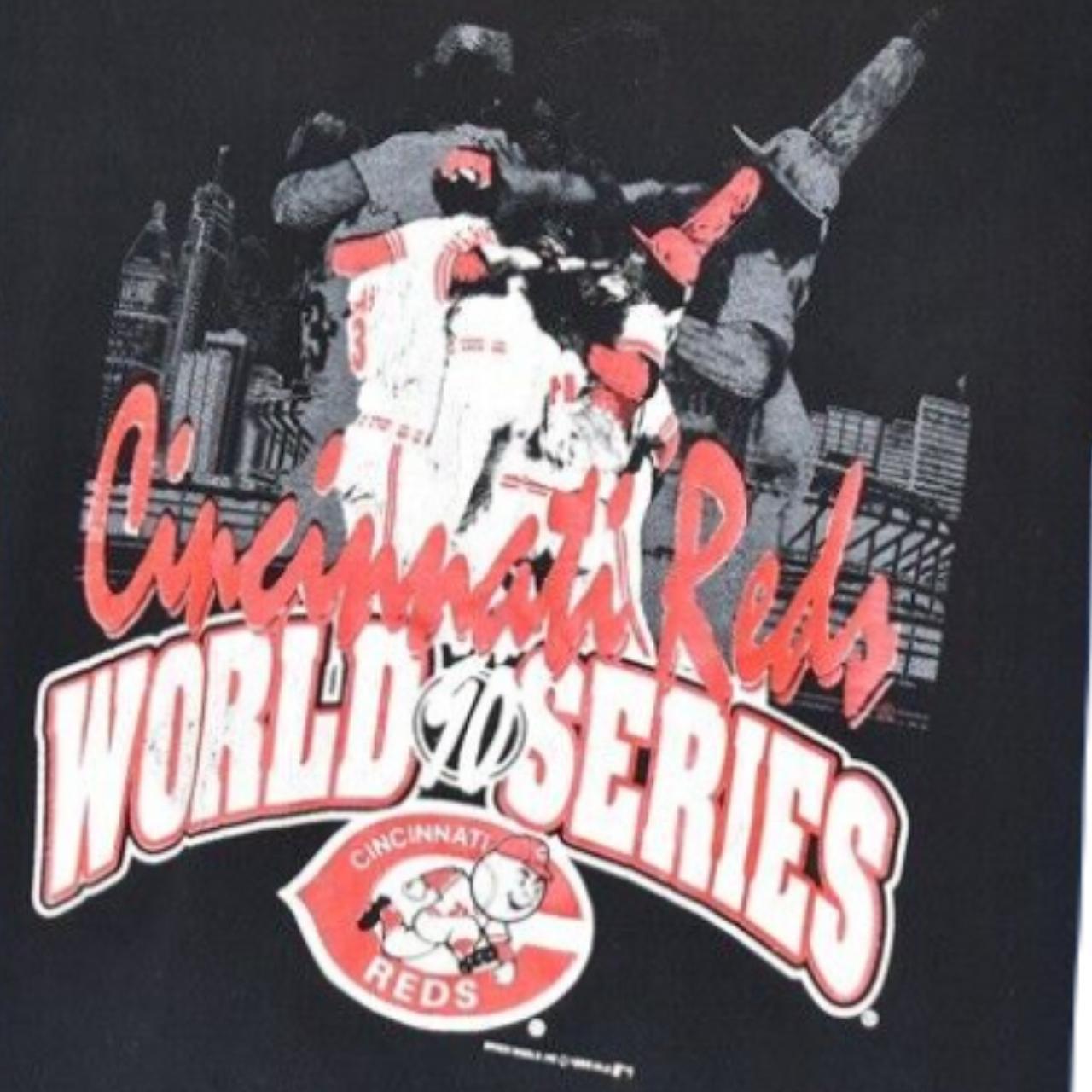 Vintage 1990 Cincinnati Reds World Series champions - Depop