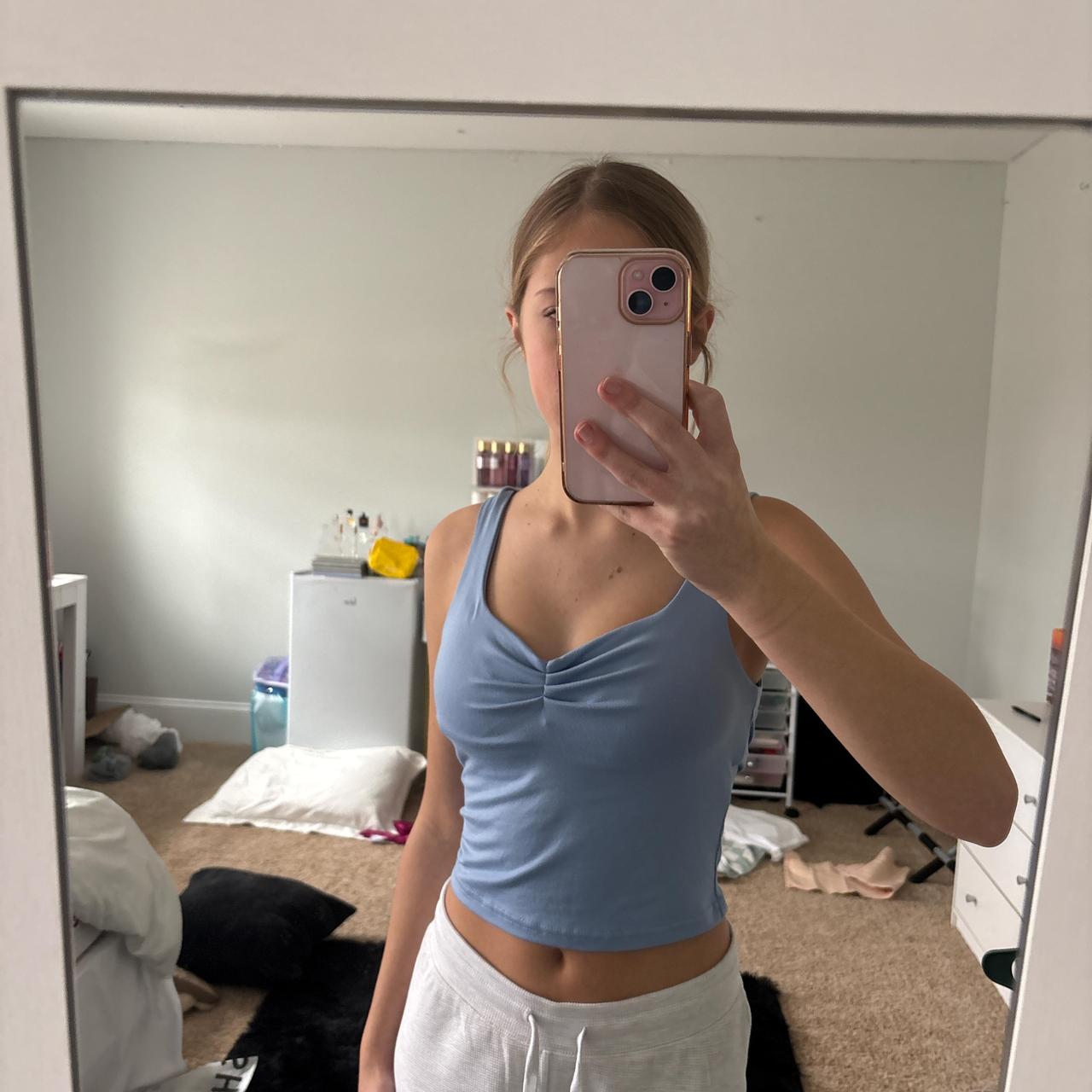 item listed by leighh_e4