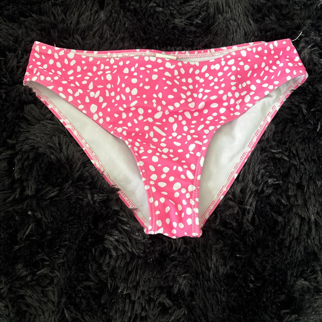 item listed by leighh_e4