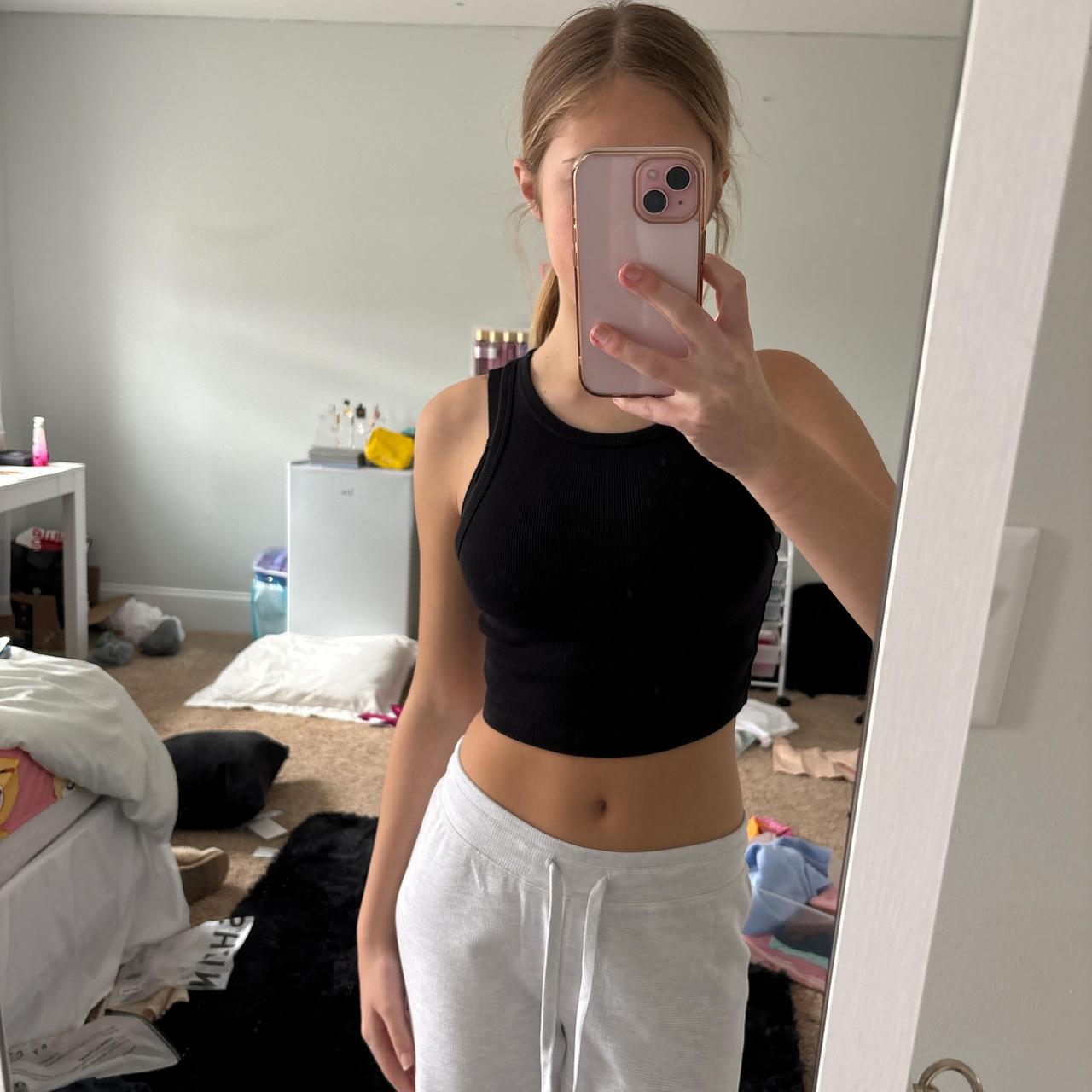 item listed by leighh_e4