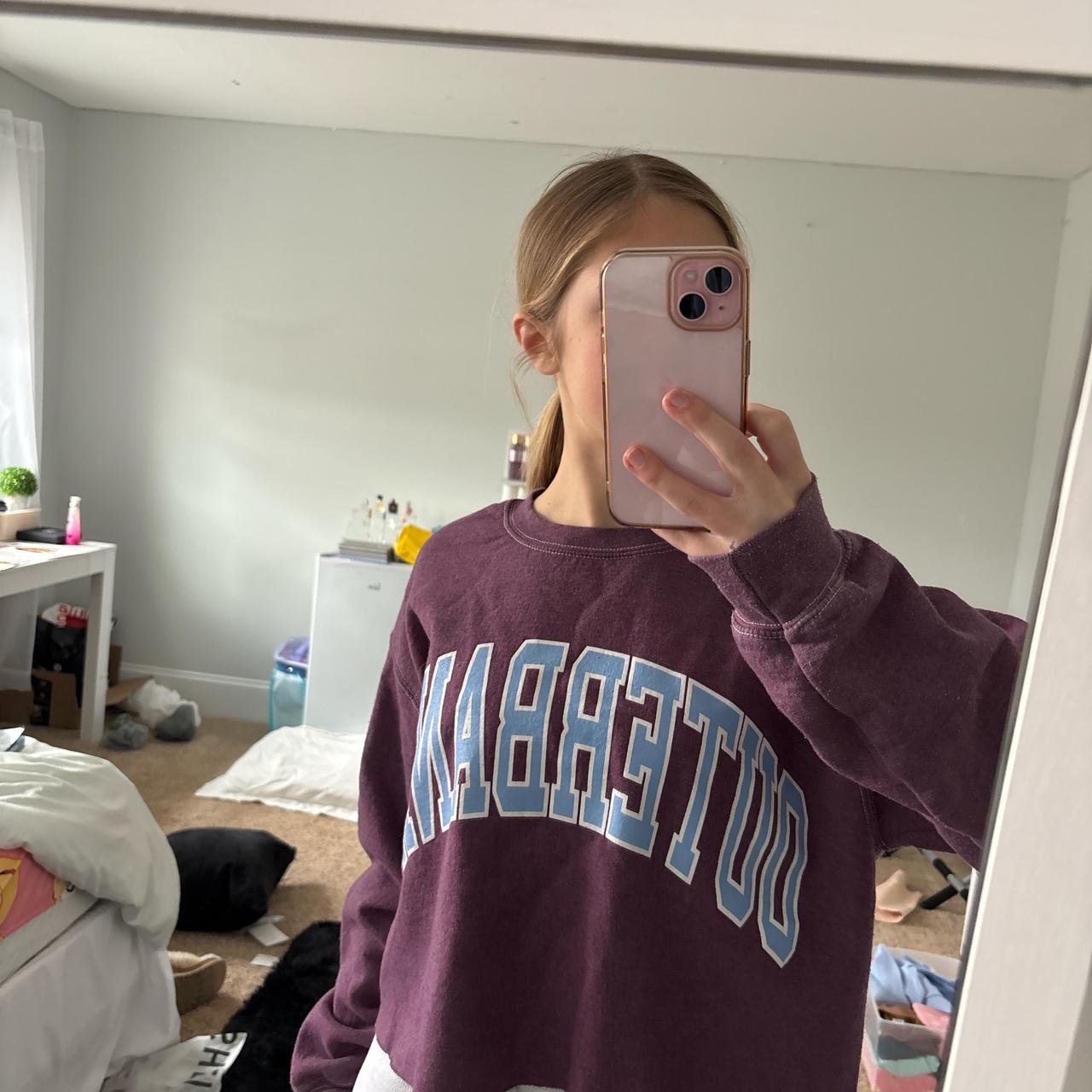 item listed by leighh_e4