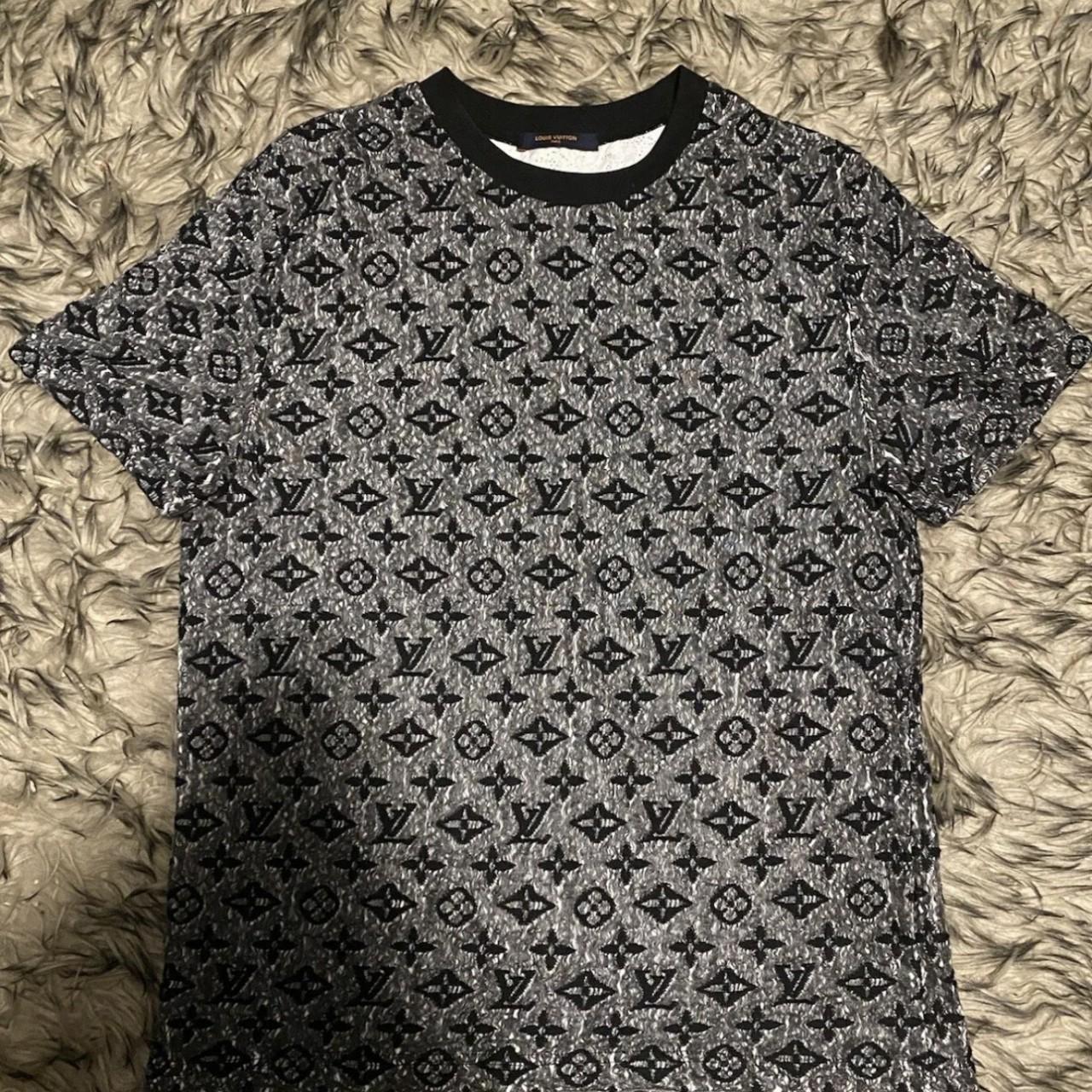 Gray Louis Vuitton T Shirt - Depop