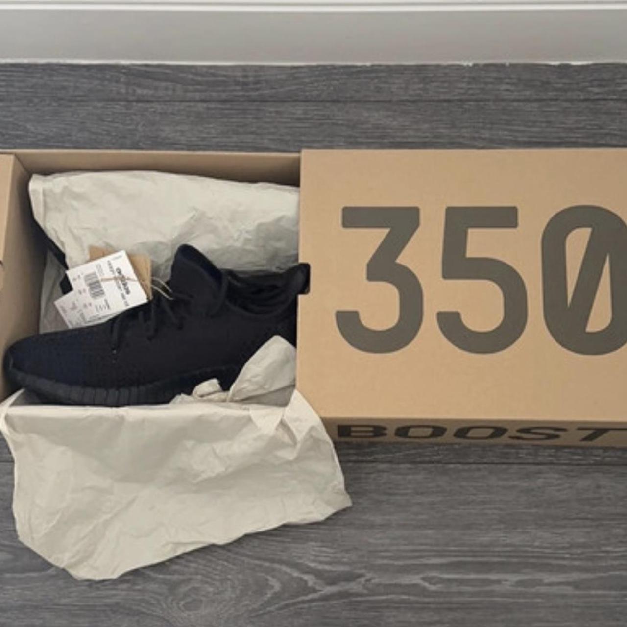 yeezy 300 onyx