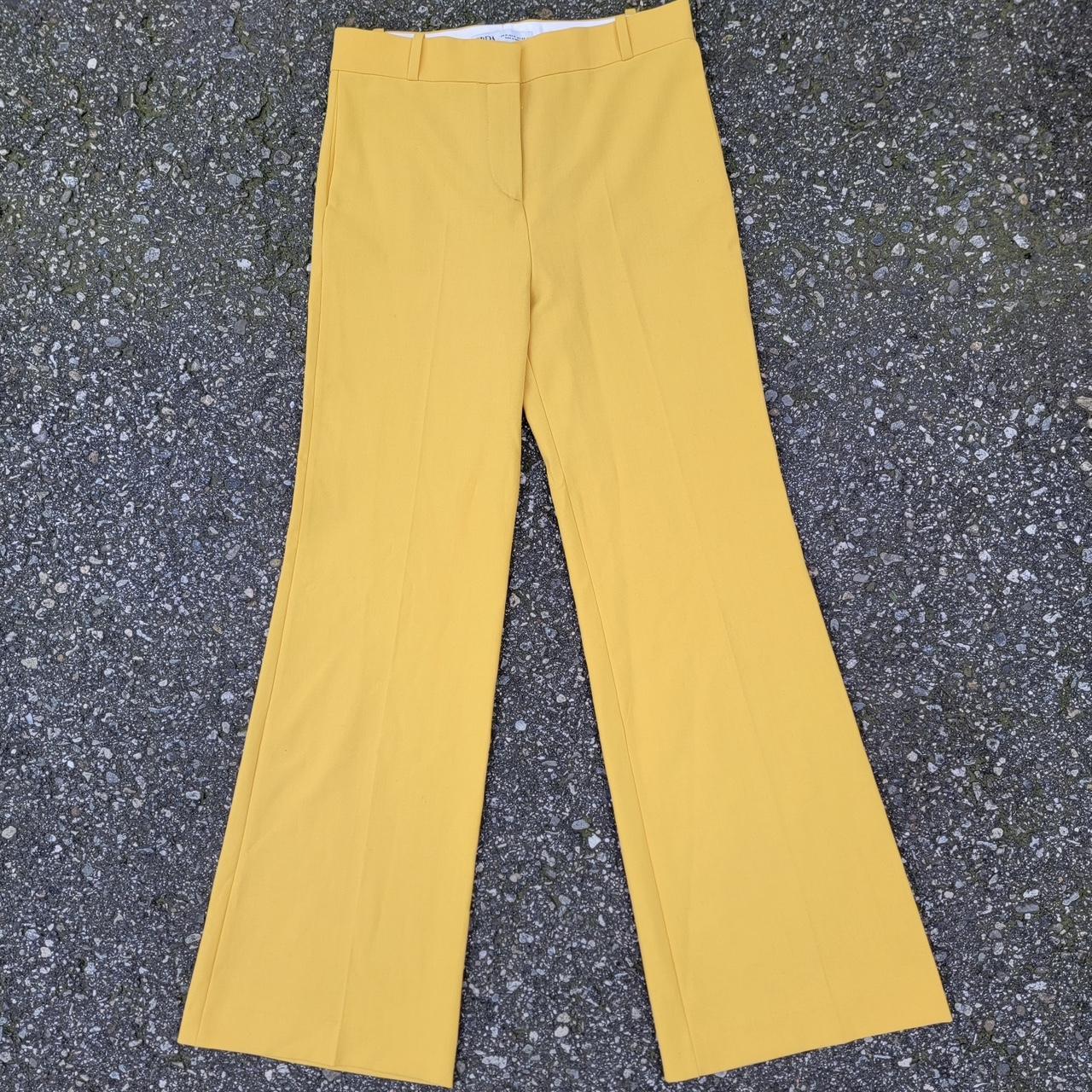 Zara Women’s Flare Leg Yellow Pleated Chino Pants... - Depop