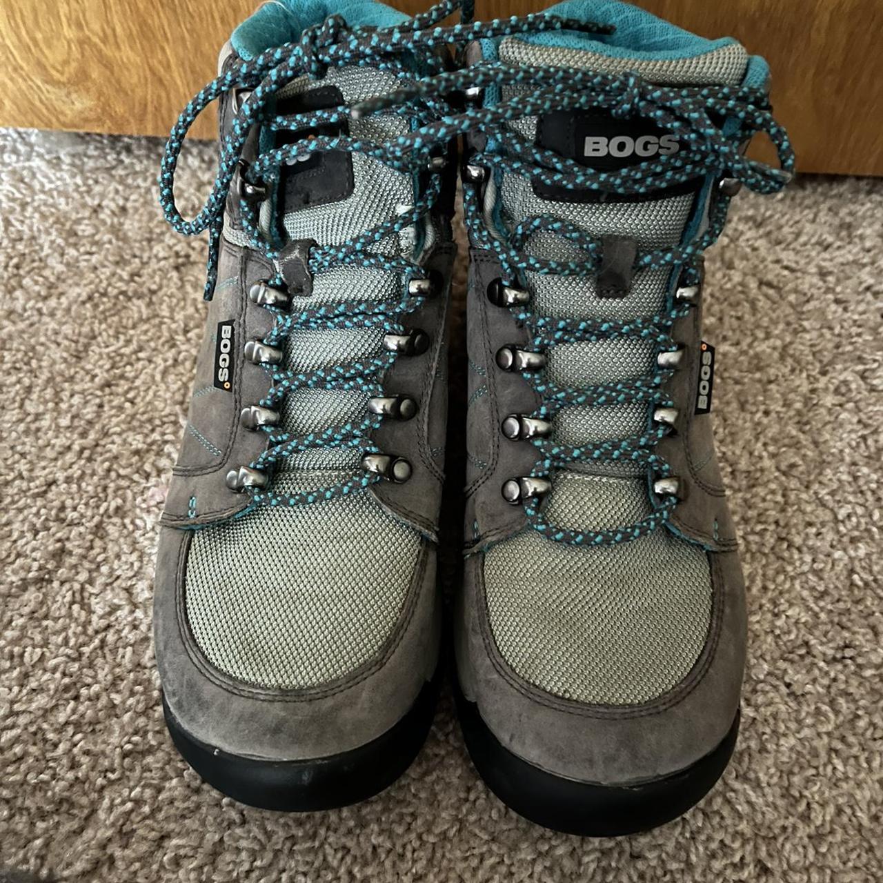 Bog womens hiking boots. Size 7.5. Gently worn. - Depop