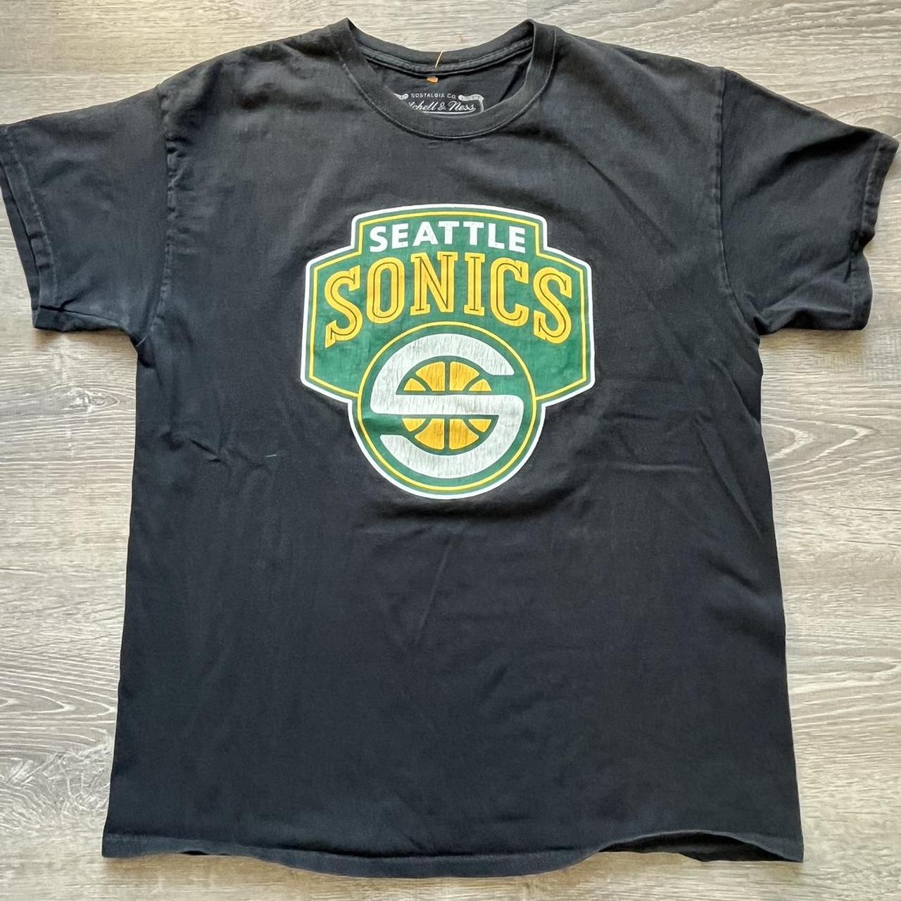 Retro Seattle Sonics T-Shirt Mitchell and Ness... - Depop