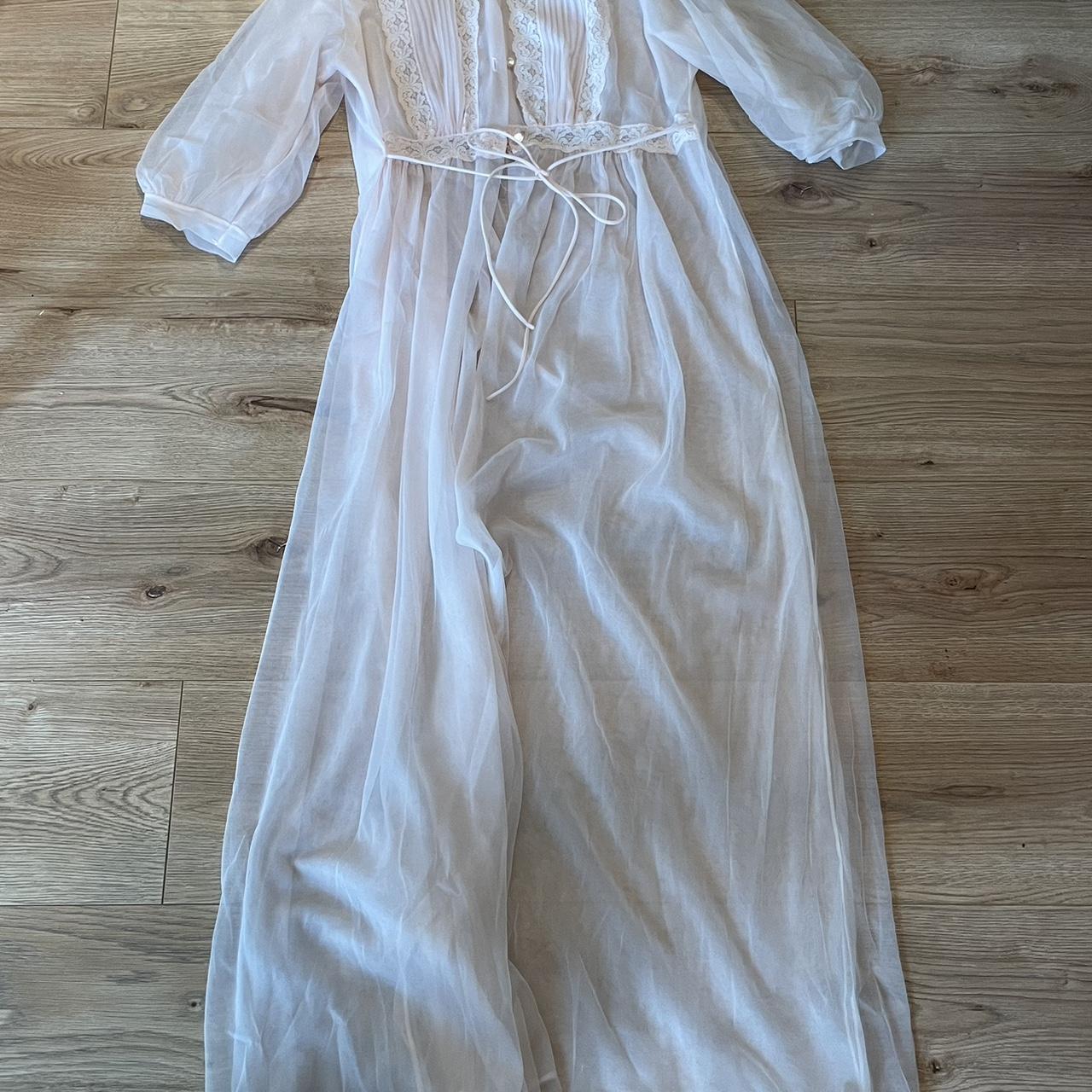 item listed by quitecontraryvintage