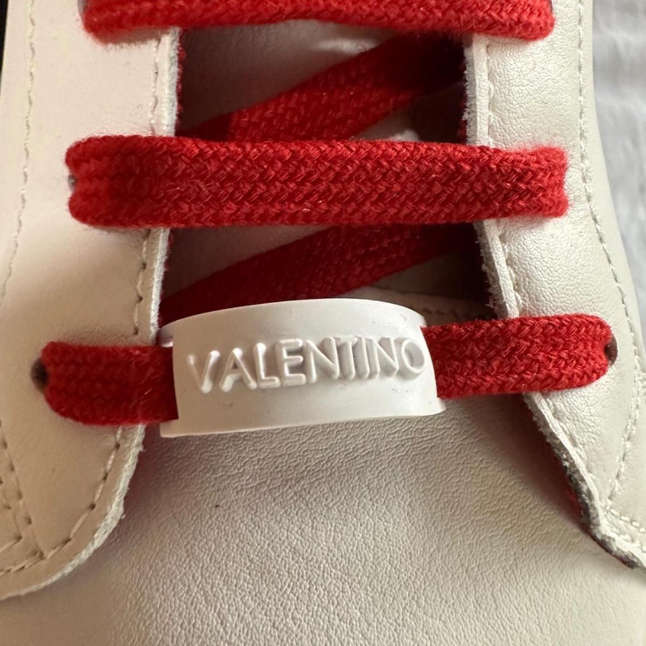 VALENTINO ロゴ スニーカー 白赤 WW2S0781 4色展開ヴァレンティノ スーパーコピー スニーカー 星 VALENTINO
