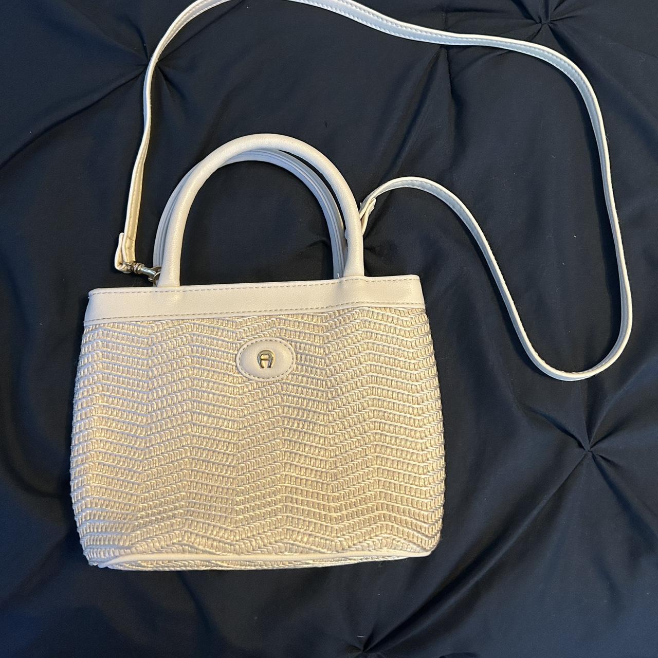 item listed by jpool_