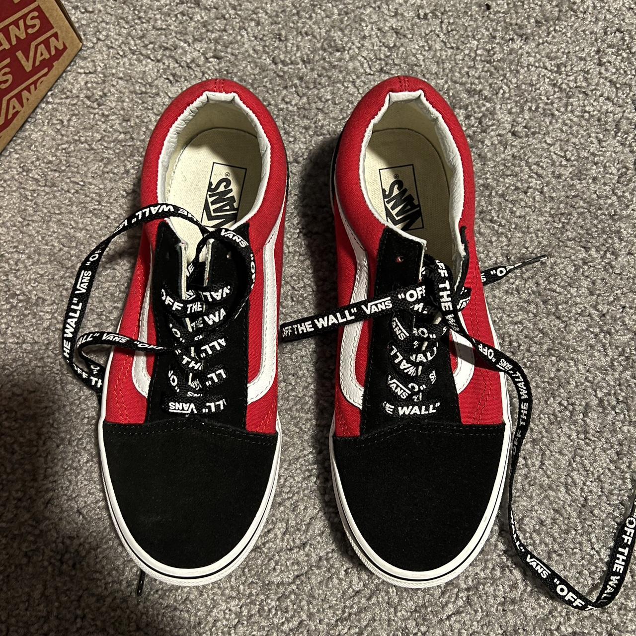 Vans old skool deals logo pop red