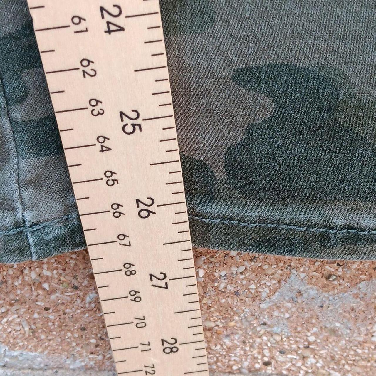 Universal Thread Women's Pants - Green - 4 – Univ… - image 4