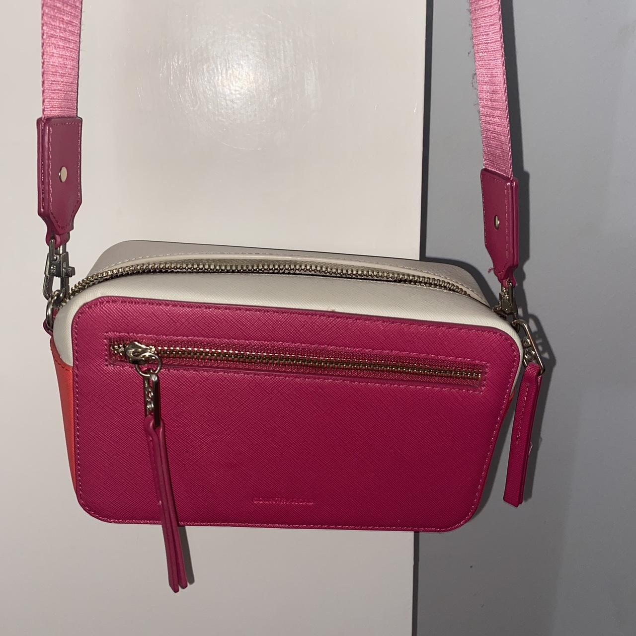 COUNTRY ROAD WOMEN’S BRANDED CAMERA BAG!! rrp... Depop