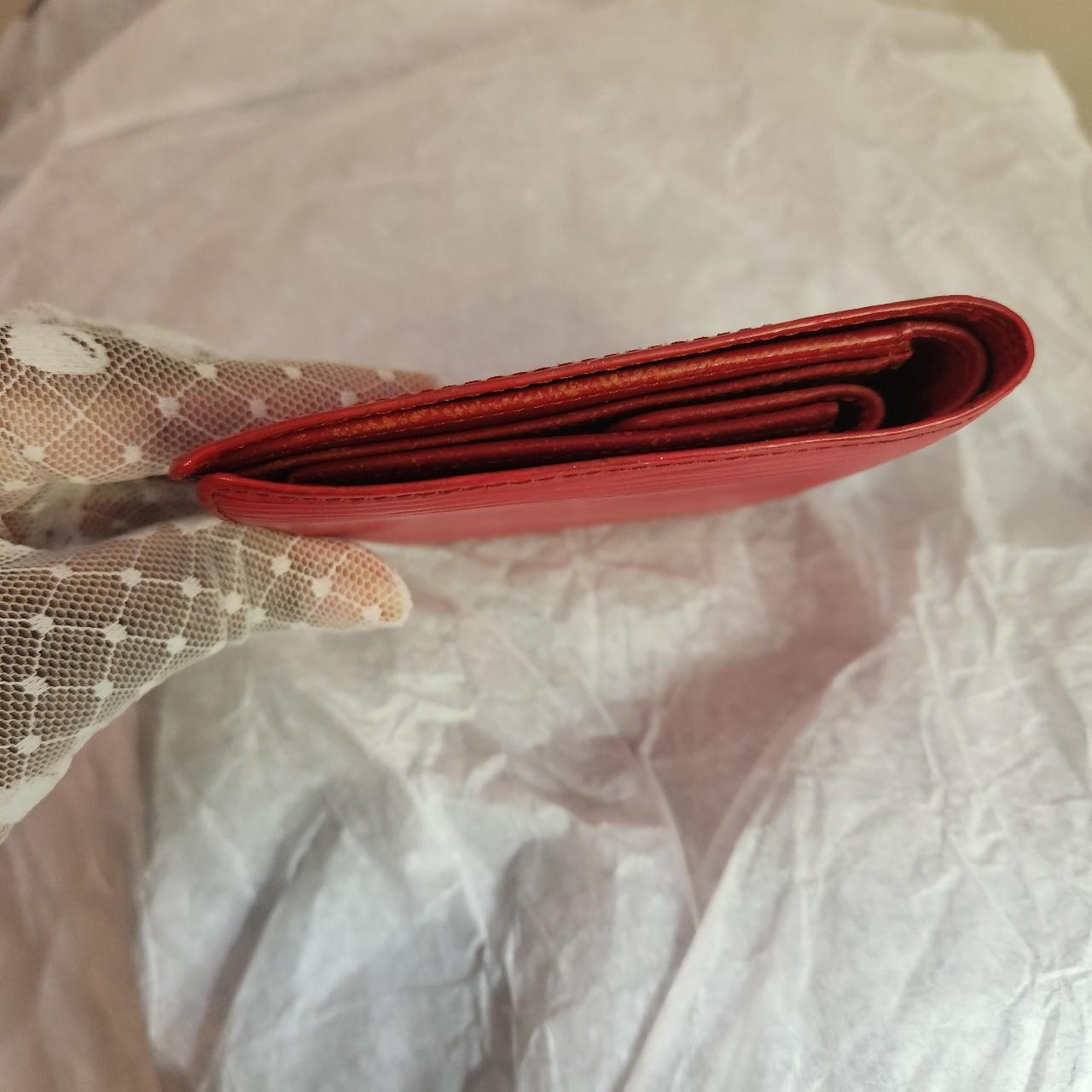 Louis Vuitton 6CC Bifold Wallet - Red Epi - Depop