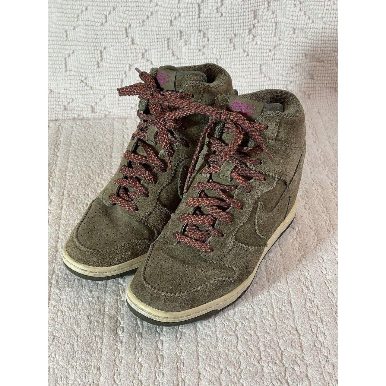 Nike wedge sneakers size sales 7