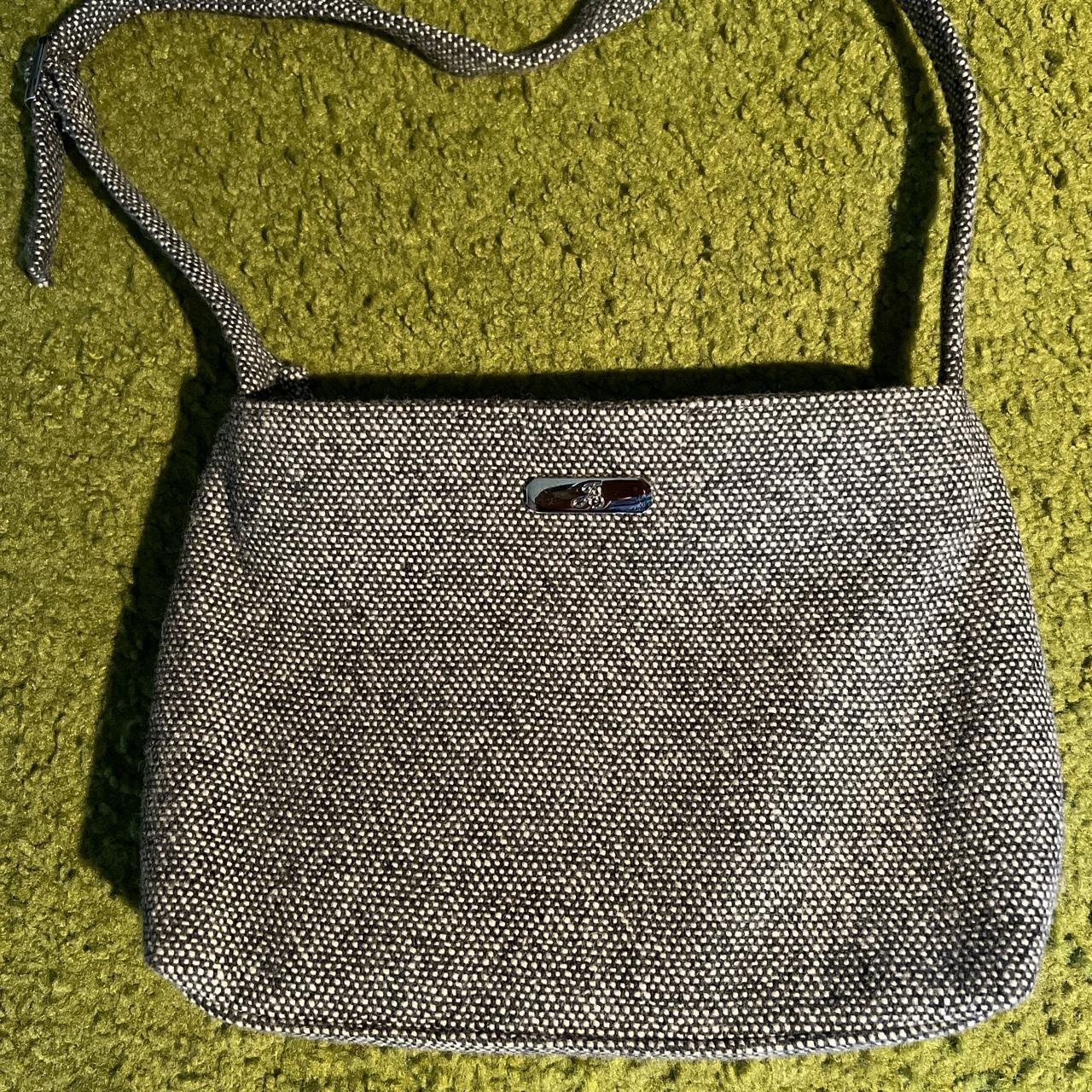 Classy Jaclyn Smith handbag. Gray woollike cloth. - Depop