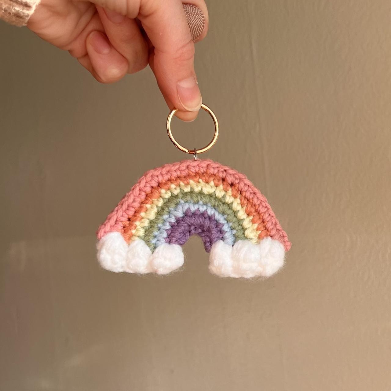 Rainbow Keychain: Crochet pattern