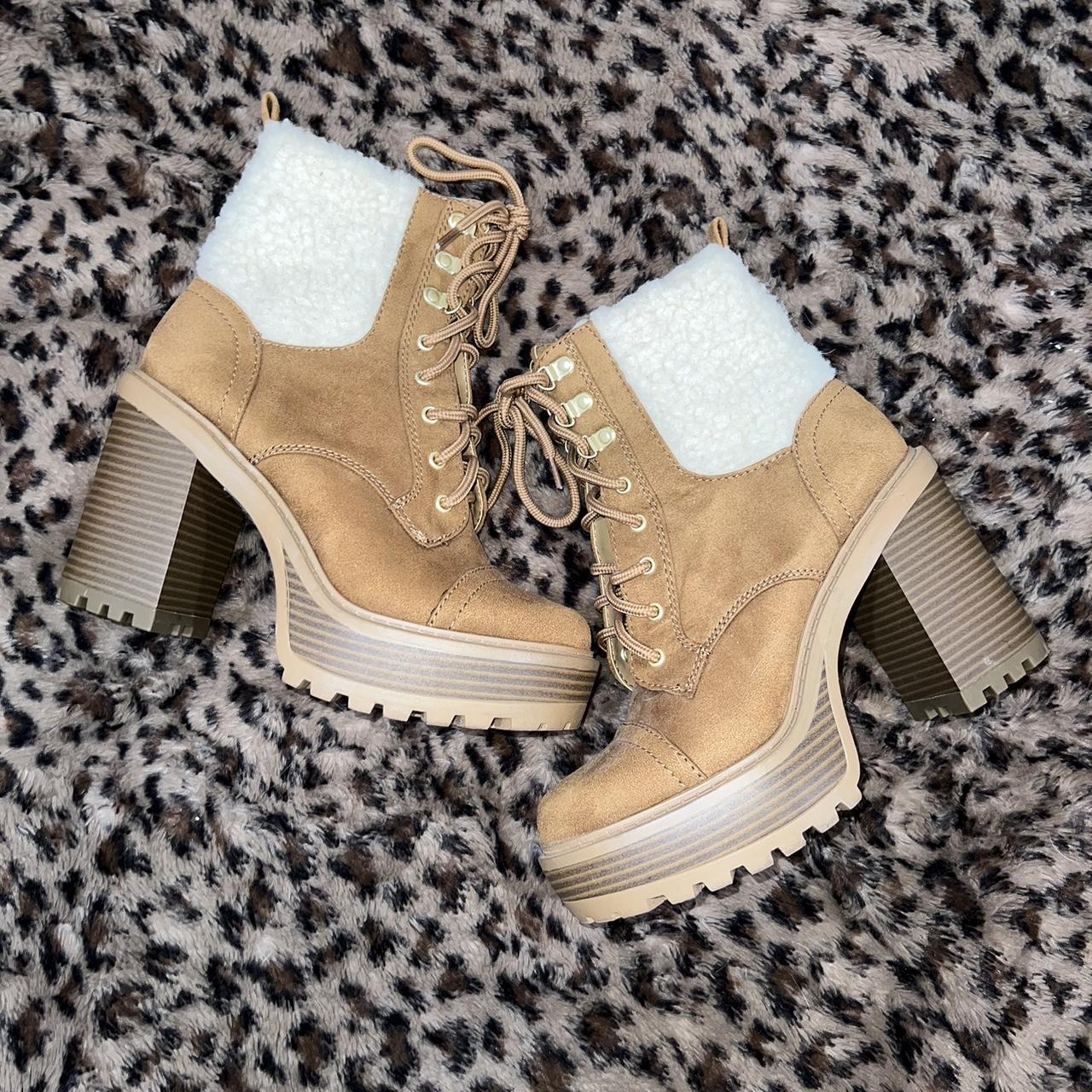 Soda chunky best sale heel boots