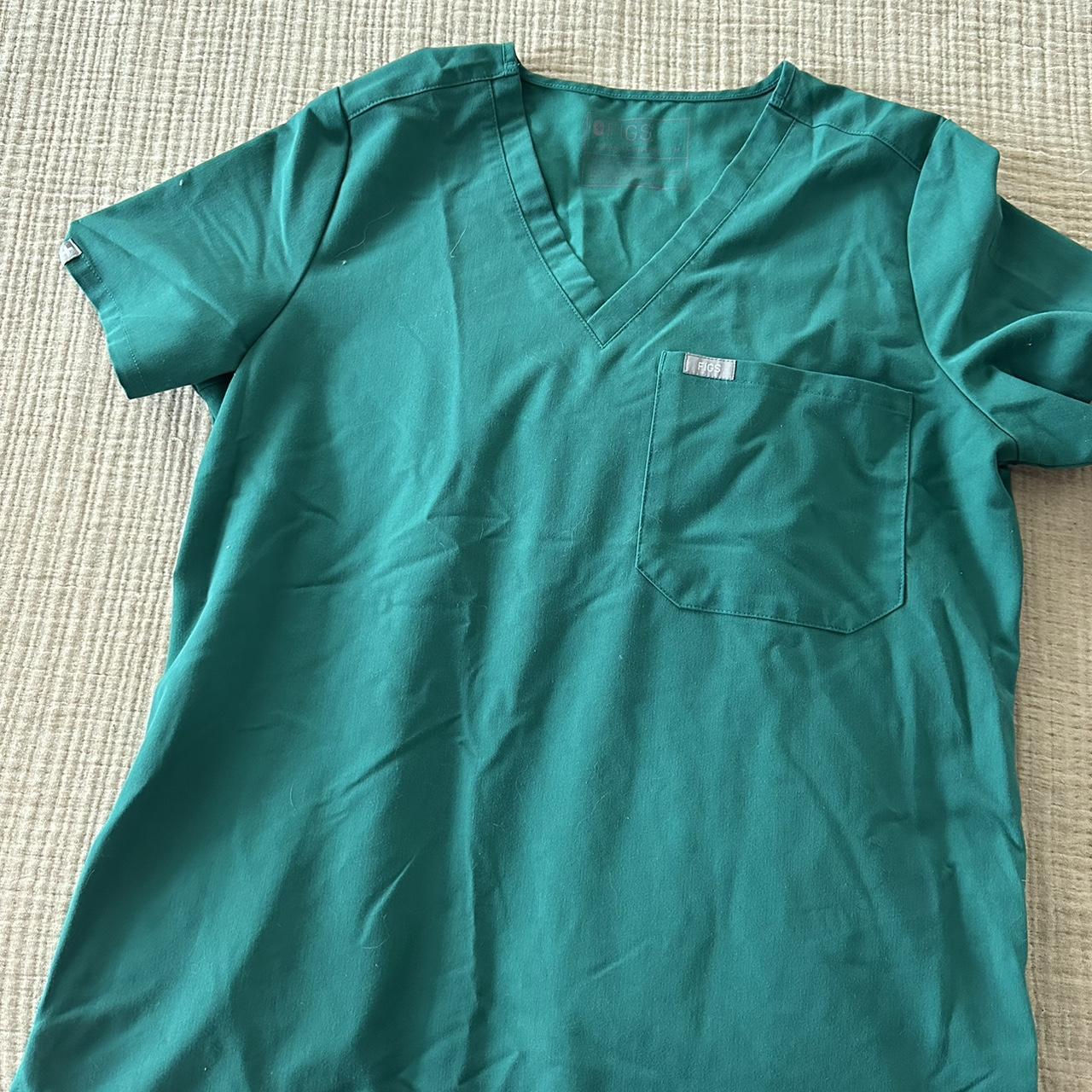 Figs emerald green size medium scrub top Gently... Depop