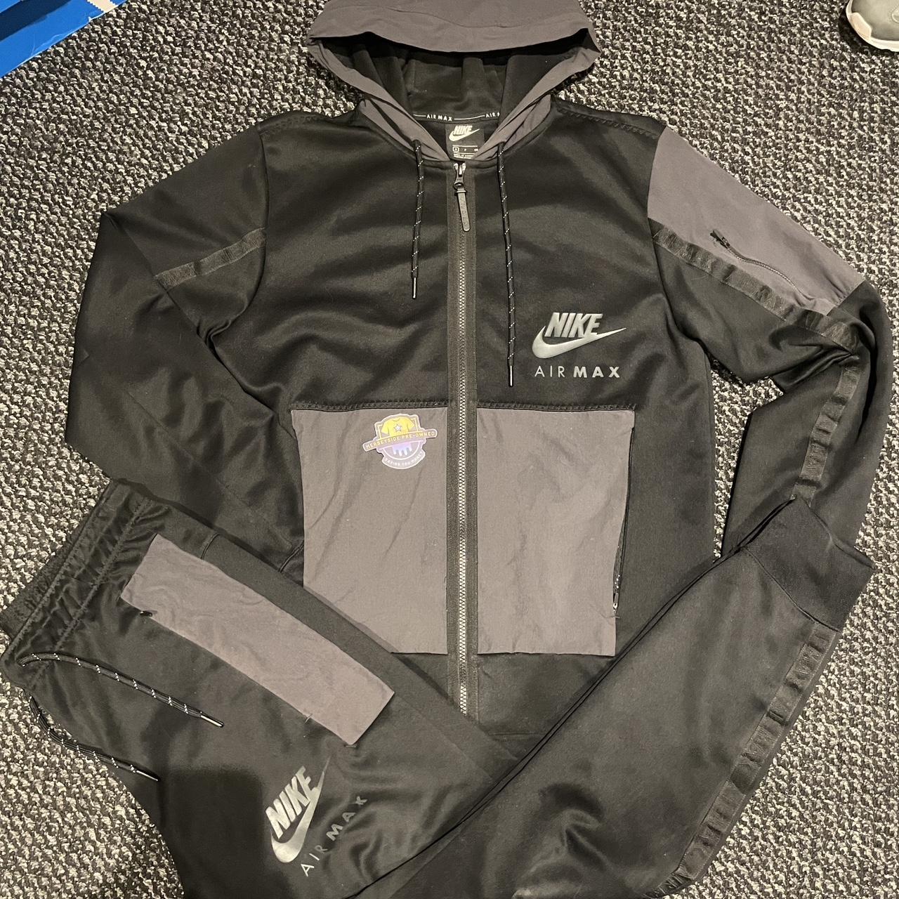 mens nike airmax tracksuit