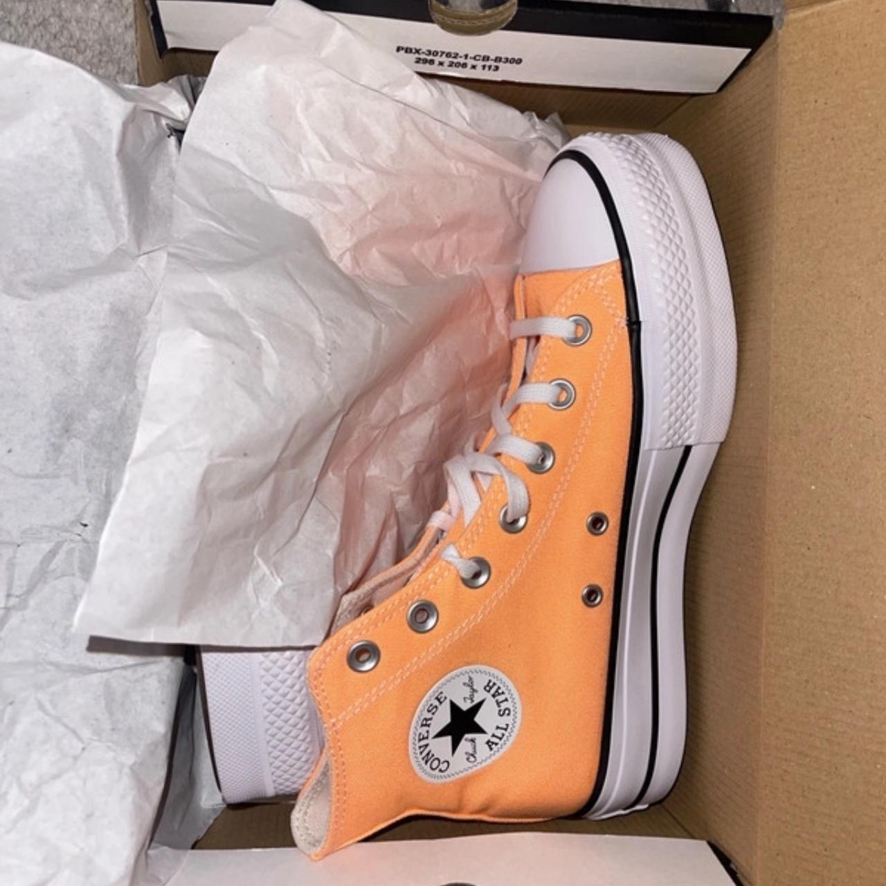 Orange hotsell platform converse