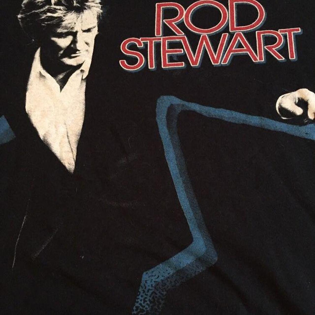 Music merch 00s vtg band t shirt Rod Stewart tour... - Depop