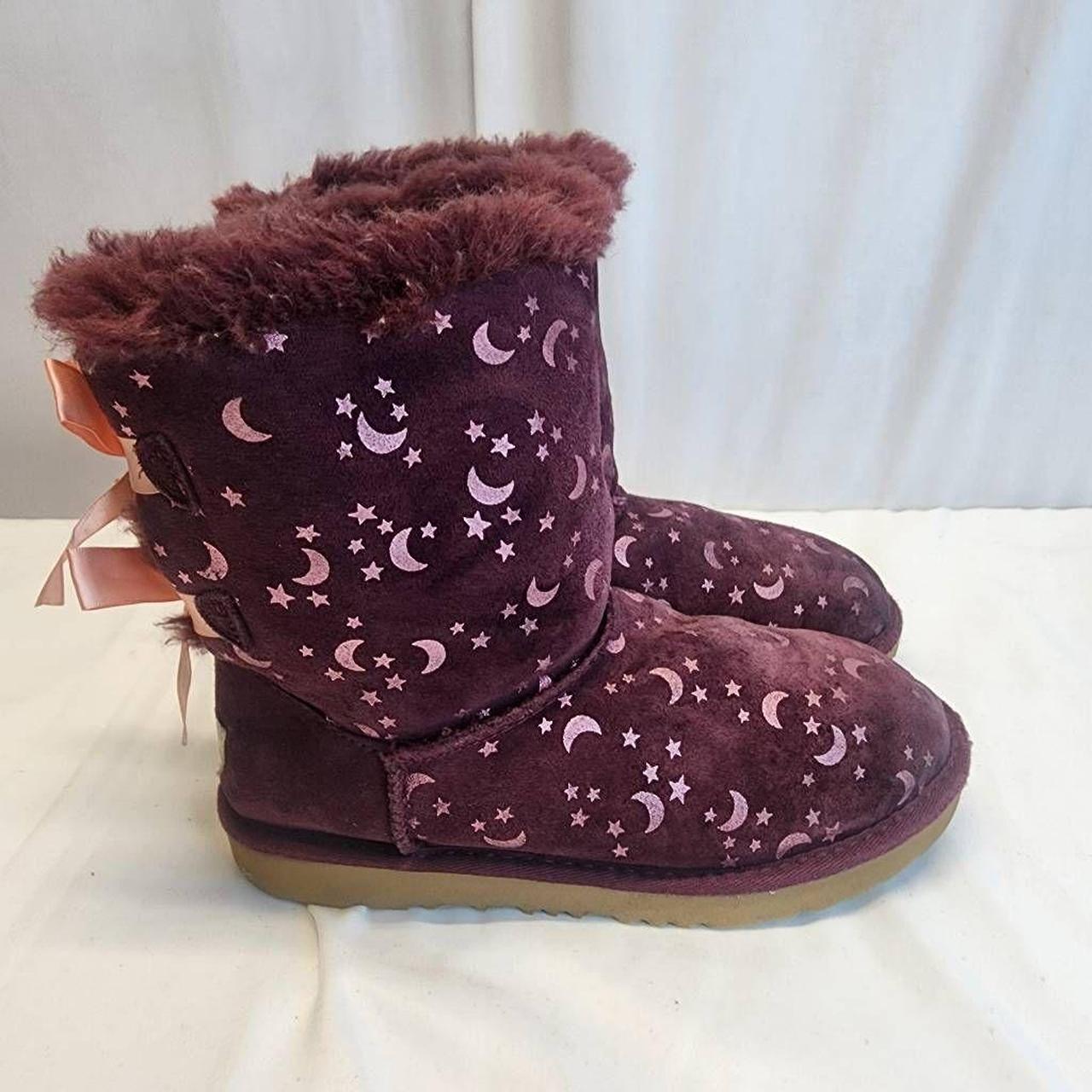 UGG KID'S BAILEY BOW MOON AND STAR BOOTS store