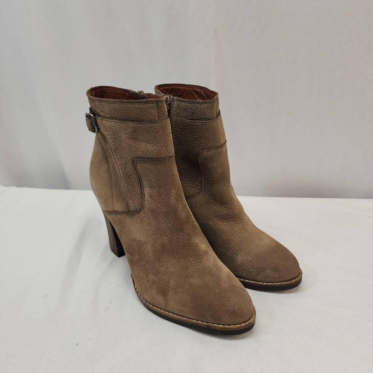 item listed by devinesourcing