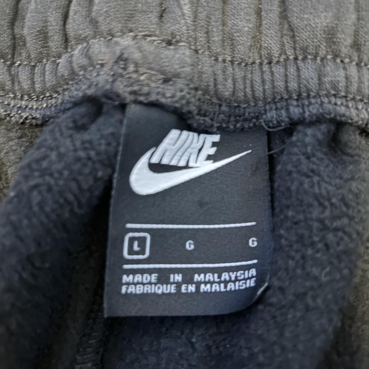 black nike jogger sweats