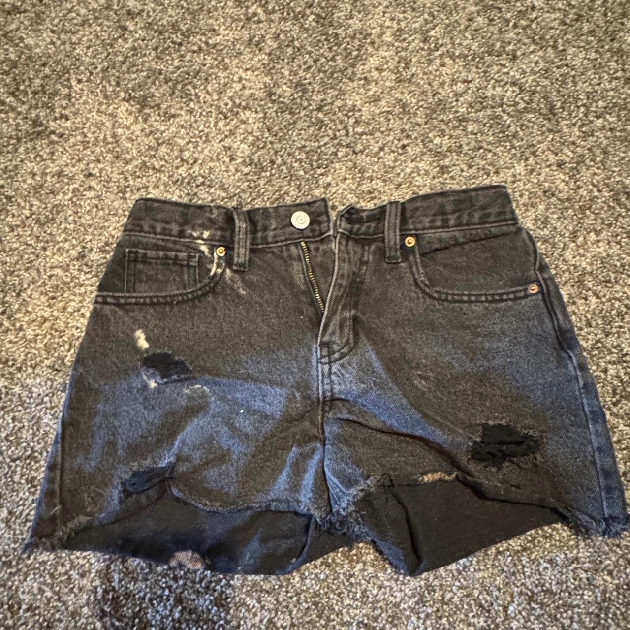 item listed by ashley_kearby