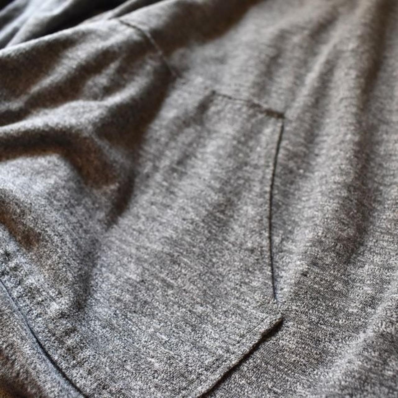 gray collared sweatshirt FREE SHIPPING🖤 “atlanta - Depop