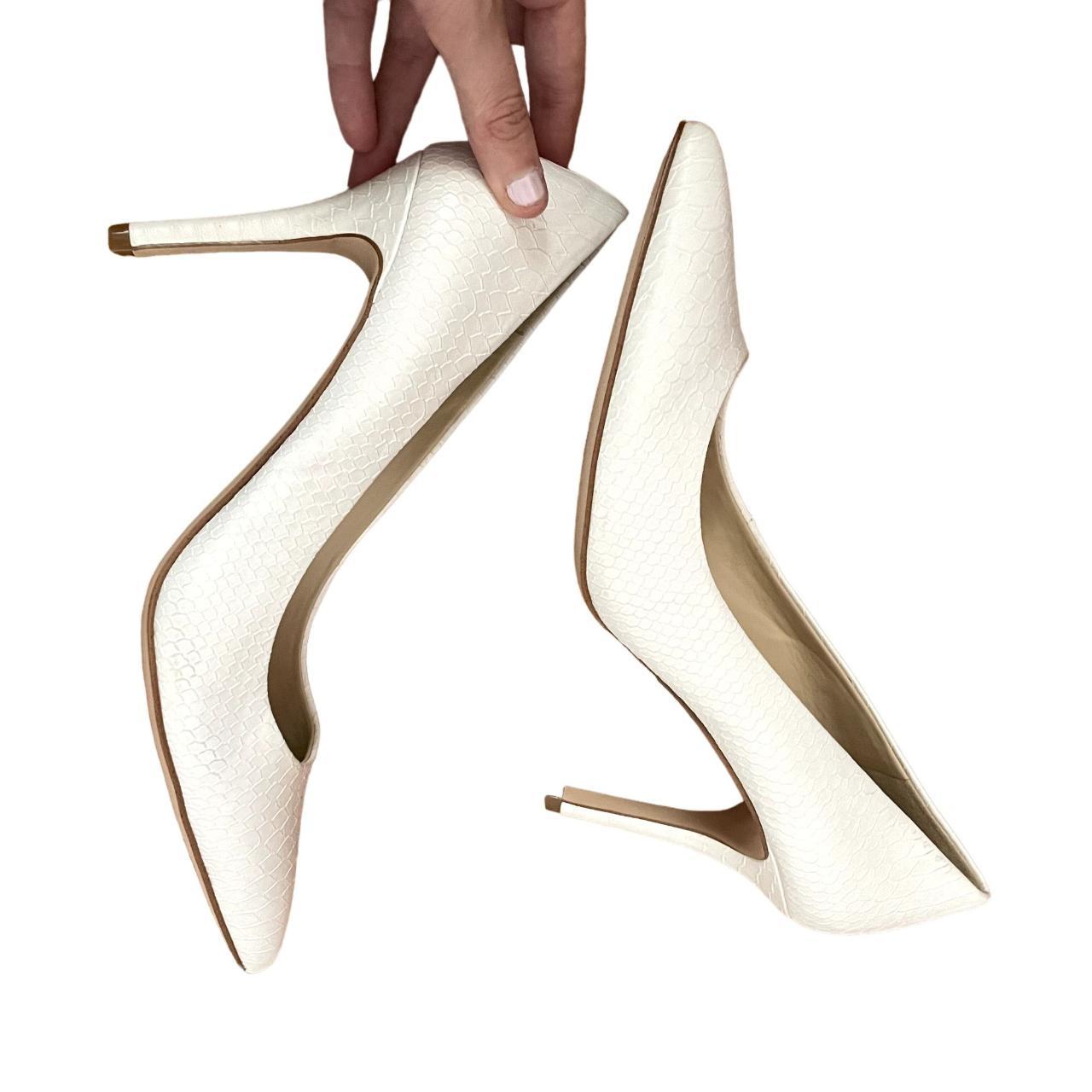 Jessica simpson white hot sale pumps