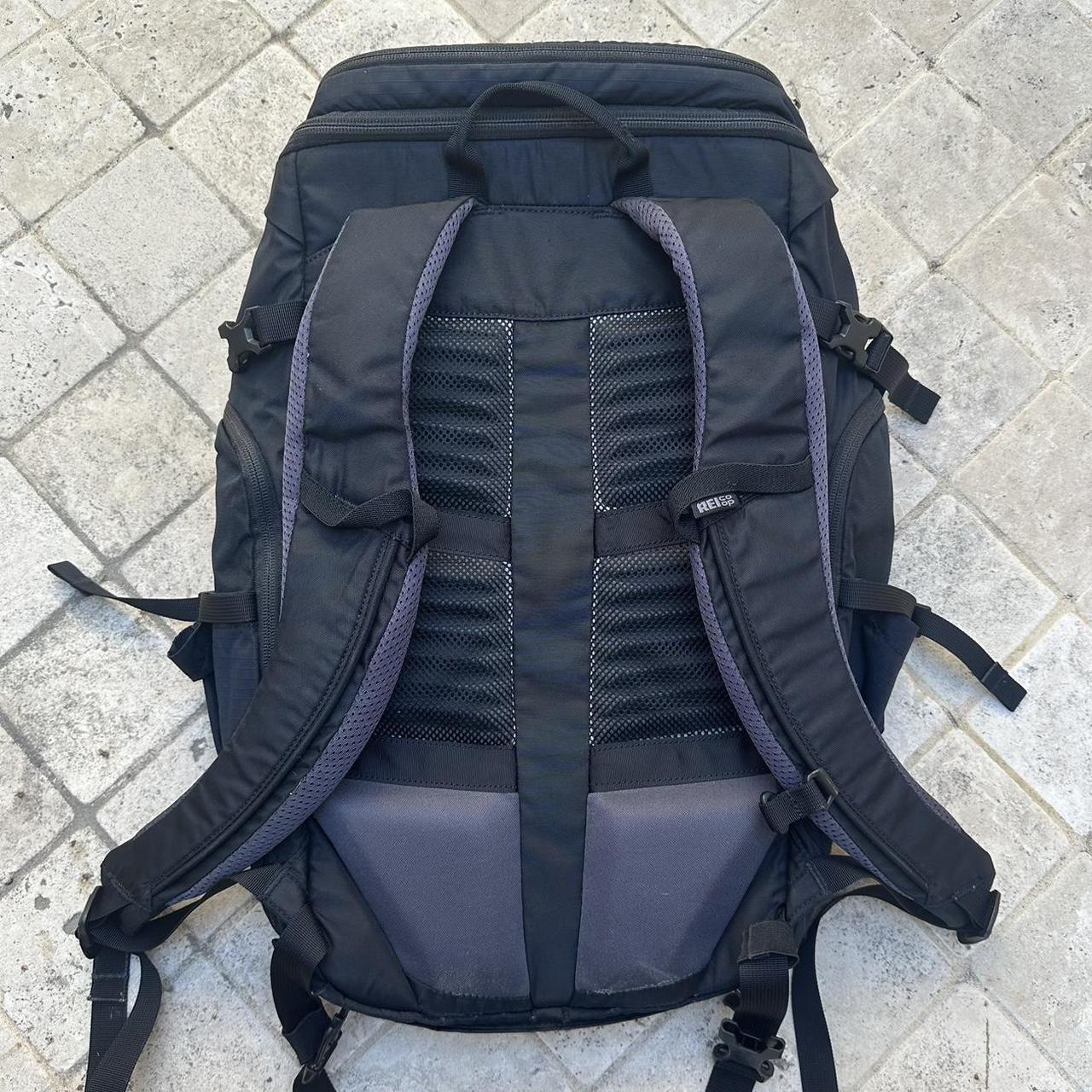 REI ‘Ruckpack 28L’ travel backpack • super roomy,... - Depop