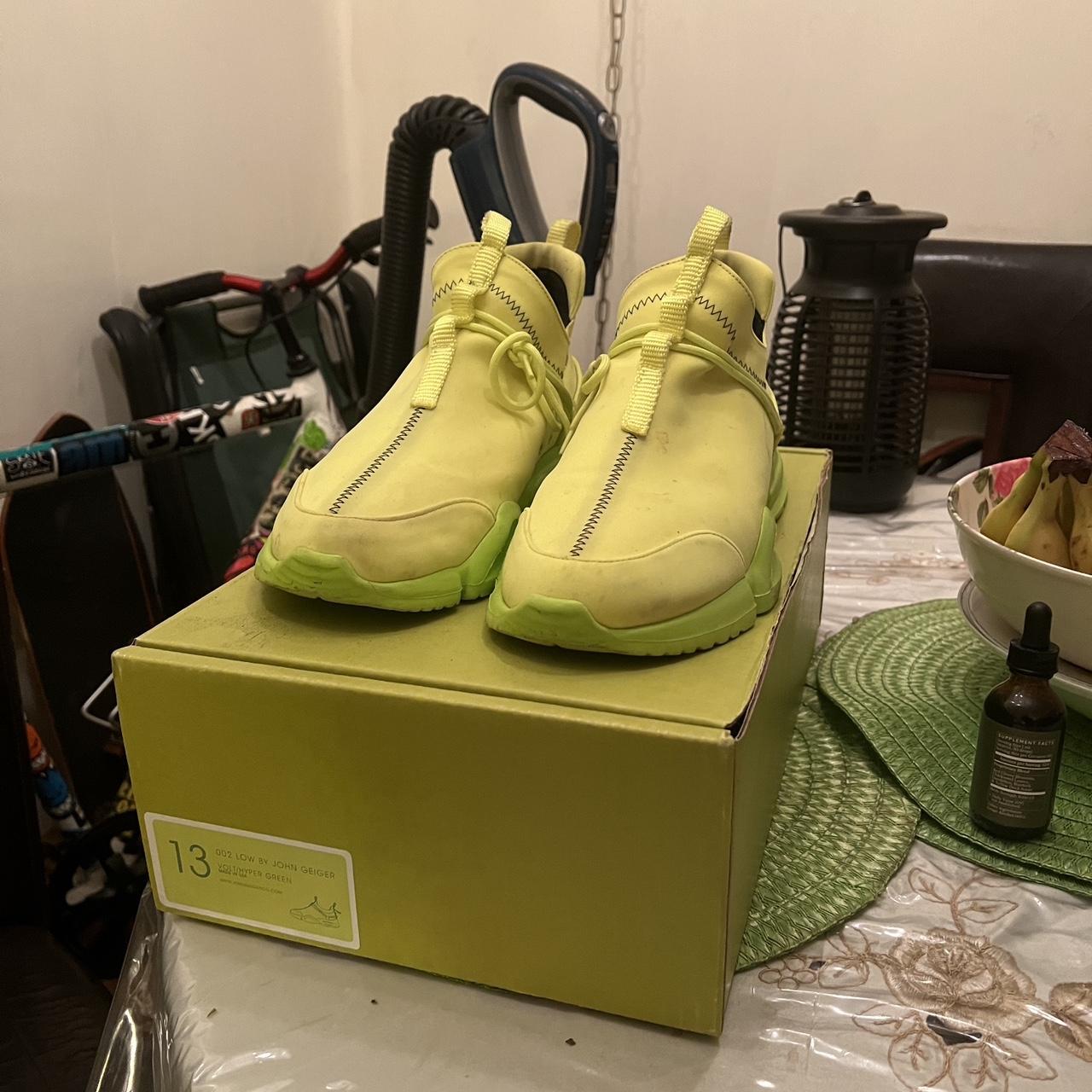 john-geiger-001-low-some-stains-if-you-know-how-to-depop