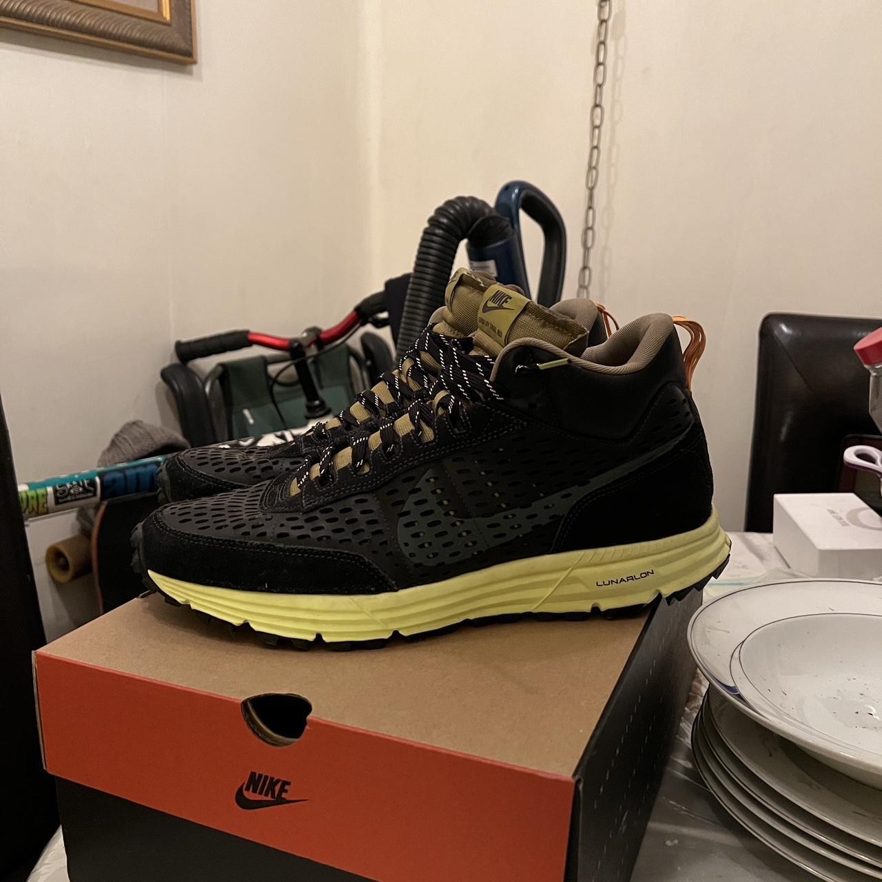 nike lunar ldv trail mid