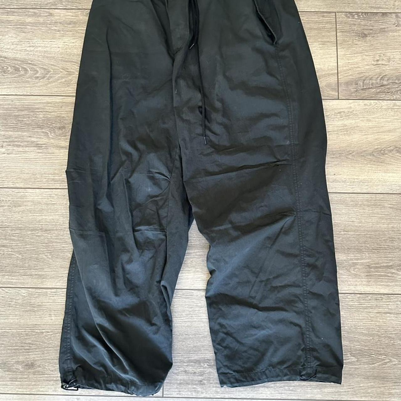 BDG Puffer Parachute Pants Size - M (I’m 5’11 155... - Depop