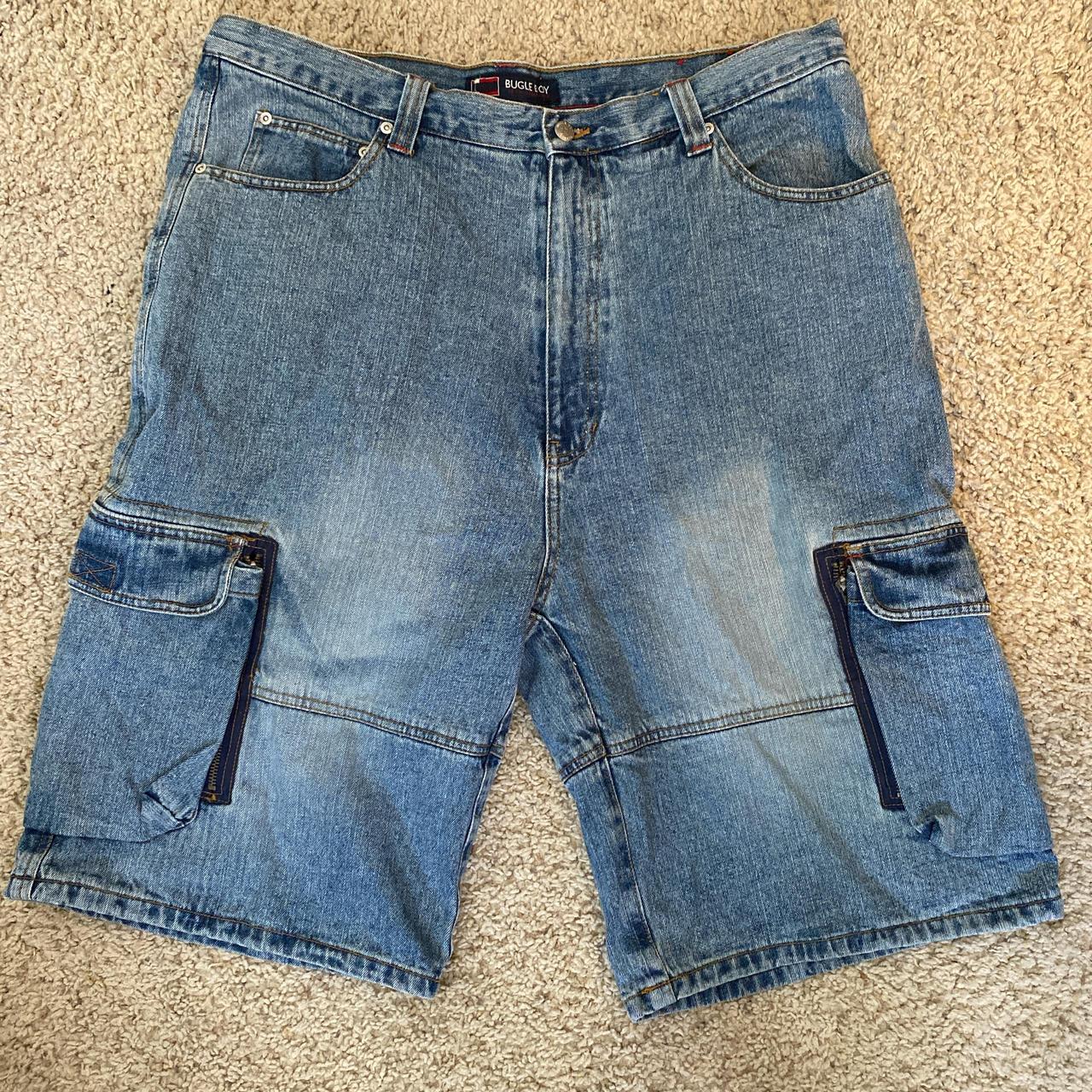 Bugle Boy Jean Co Jort, -measurements in pics,