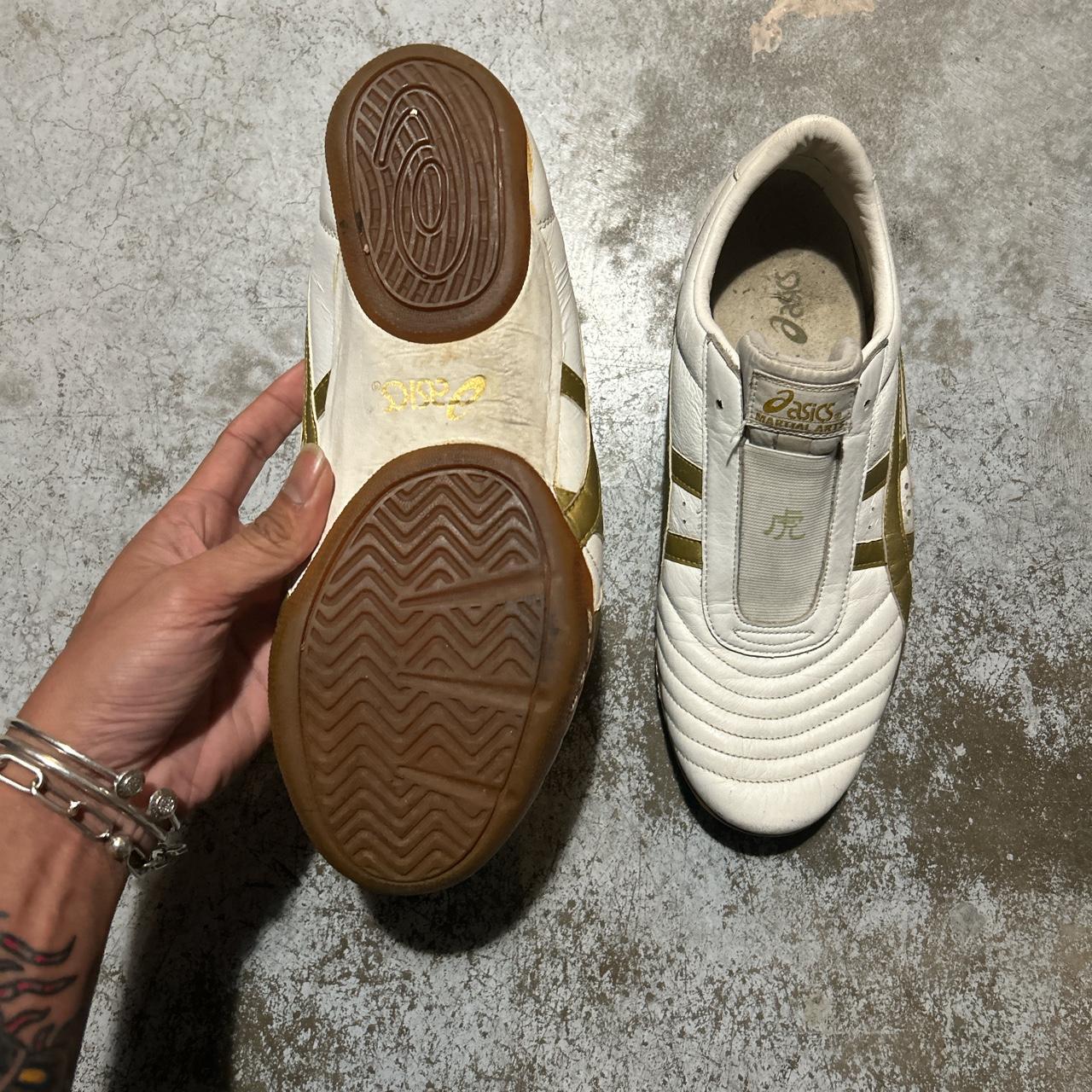 bruce lee asics shoes