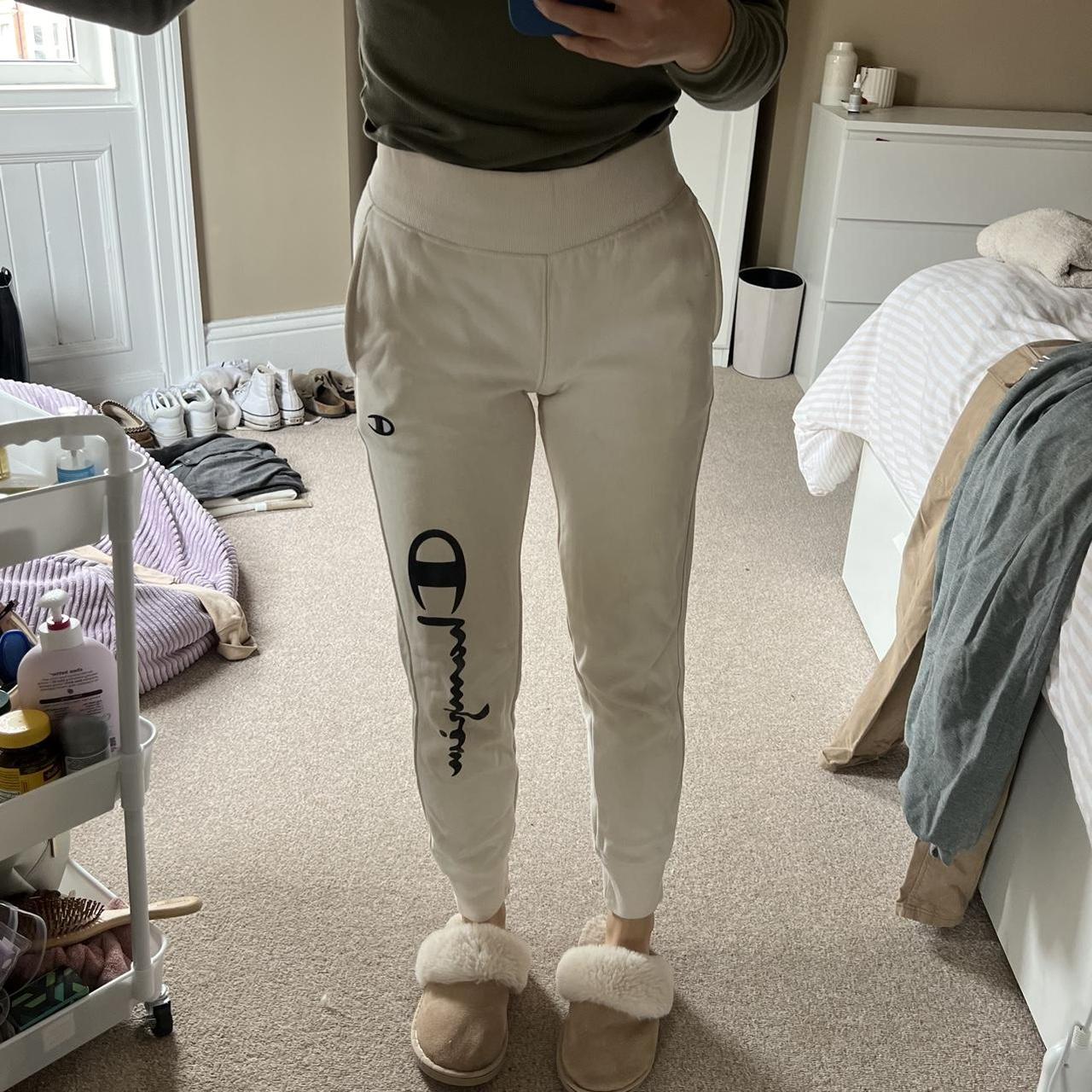 Champion cream sweatpants sale