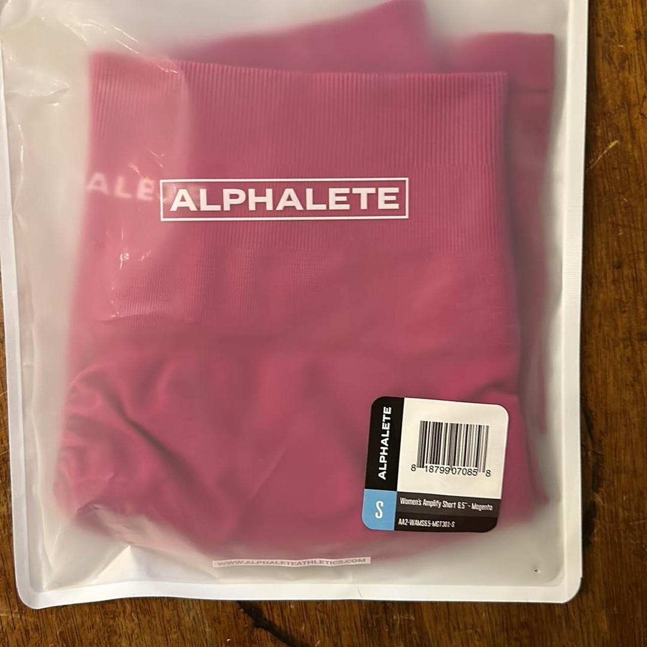 Amplify Short 6.5” - Magenta