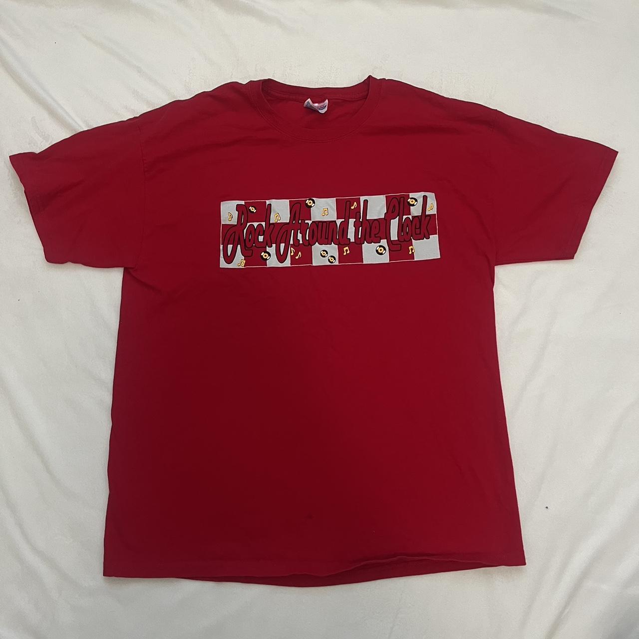 Men’s size large, red graphic vintage T-shirt - Depop