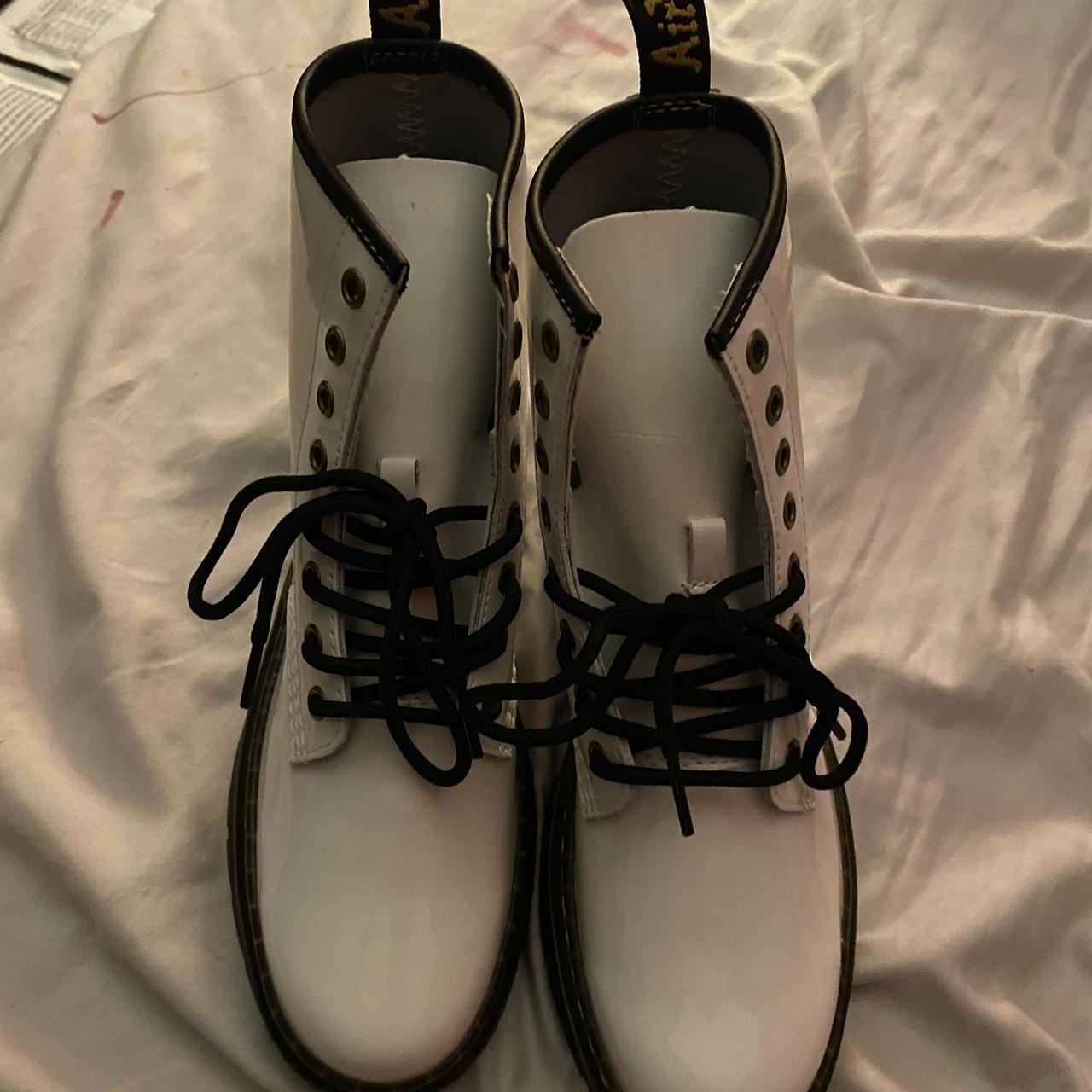 item listed by ellashmella_
