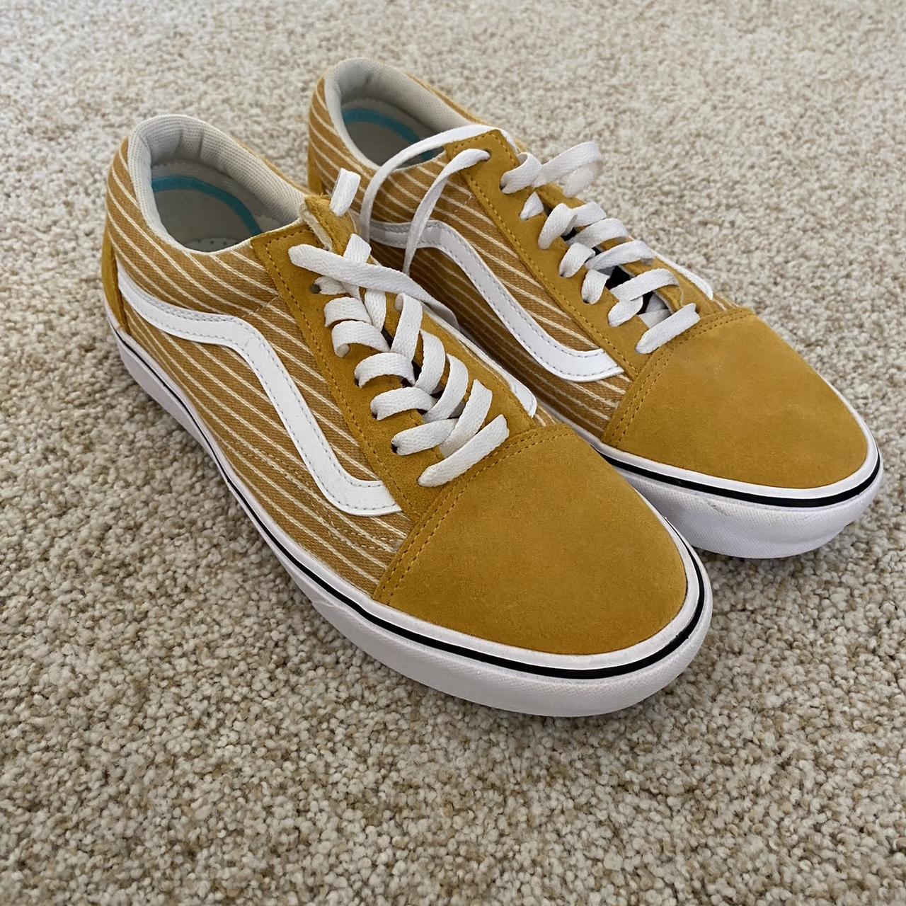 Vans sales comfycush yellow