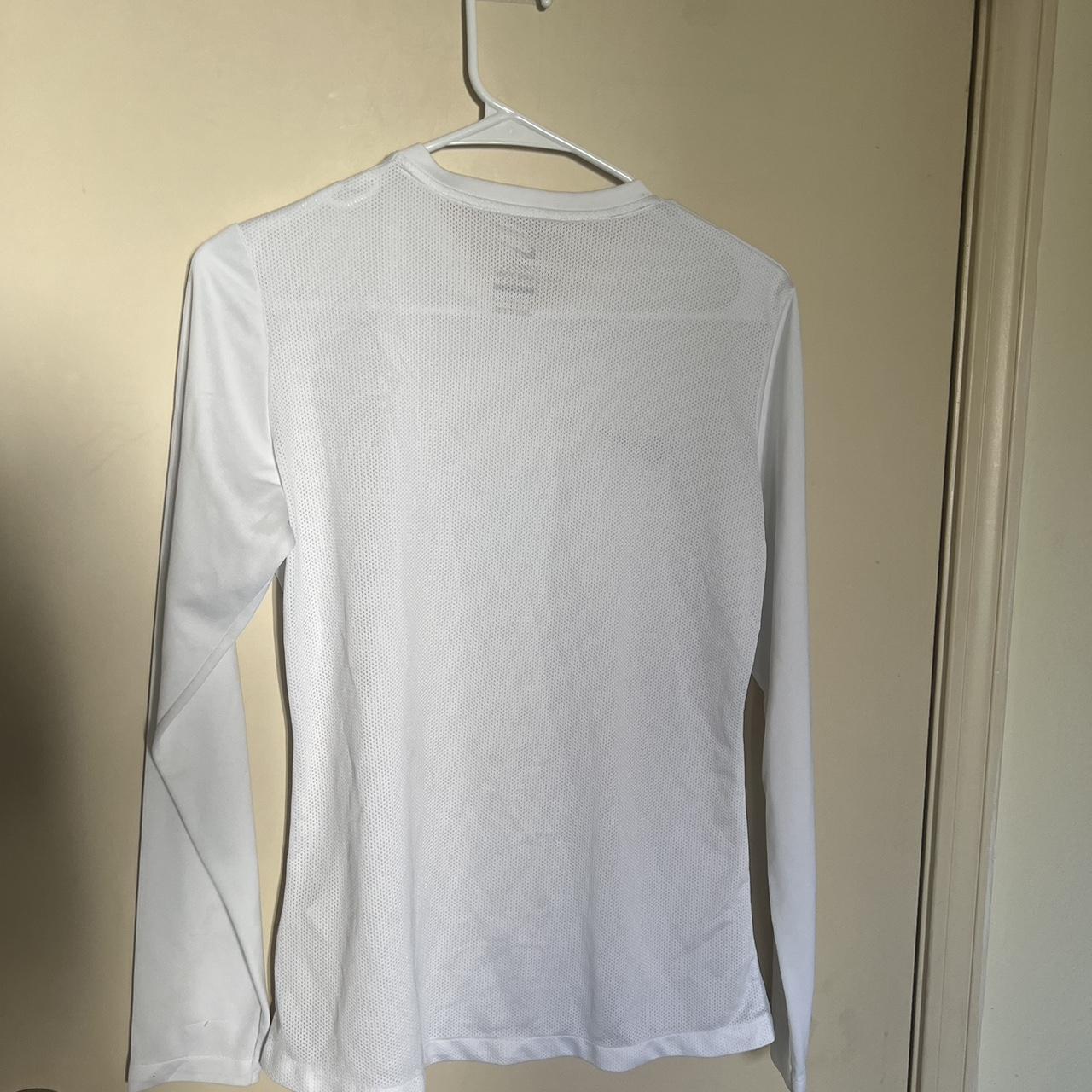 mens nike white long sleeve shirt